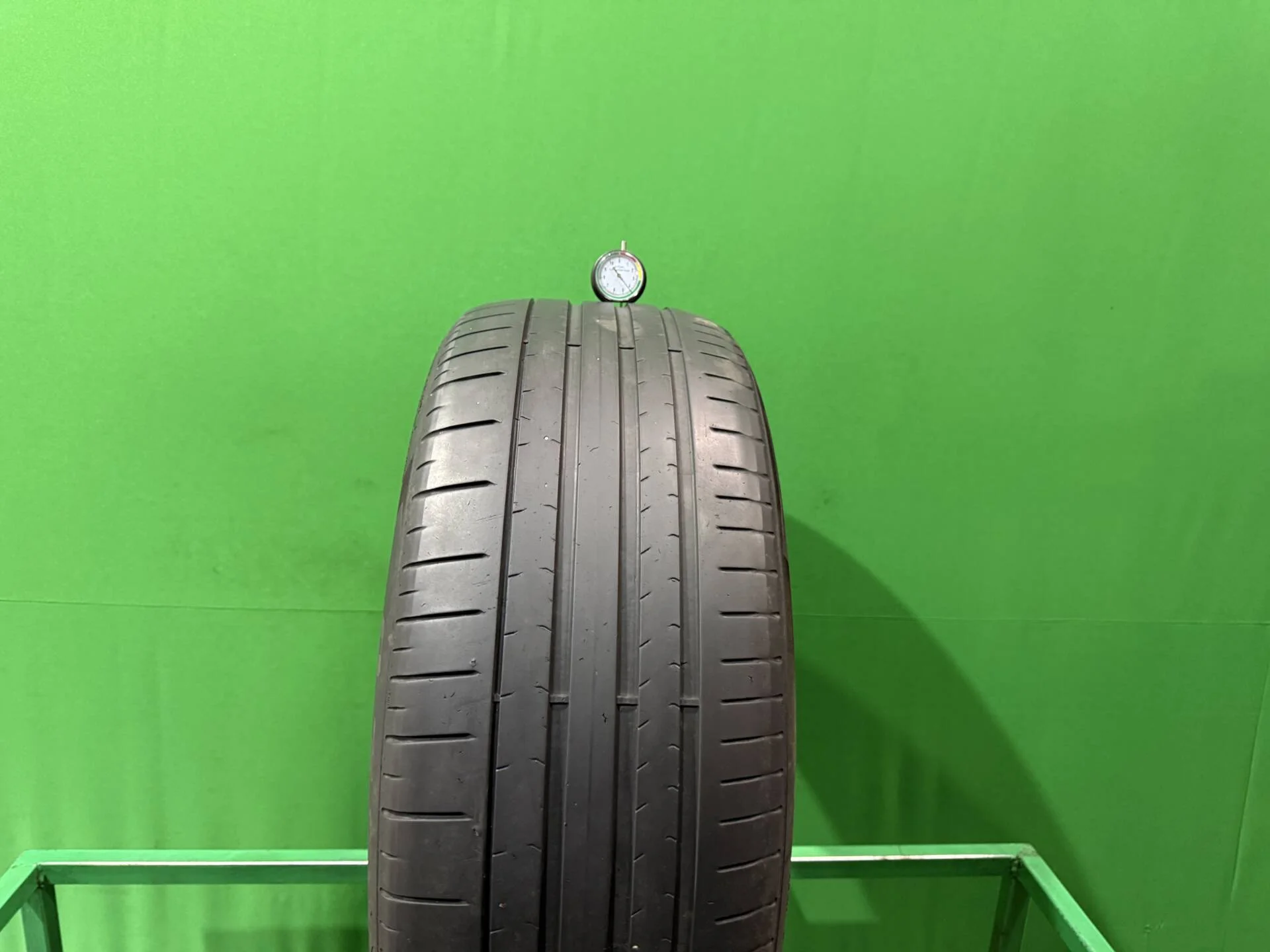 255/50 R20 дюймов Pirelli P Zero PZ4 летние - изображение 1
