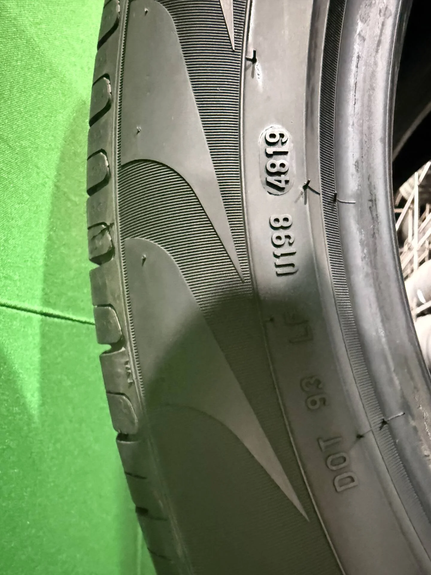 235/50 R19 дюймов Pirelli Scorpion Verde летние - миниатюра 3