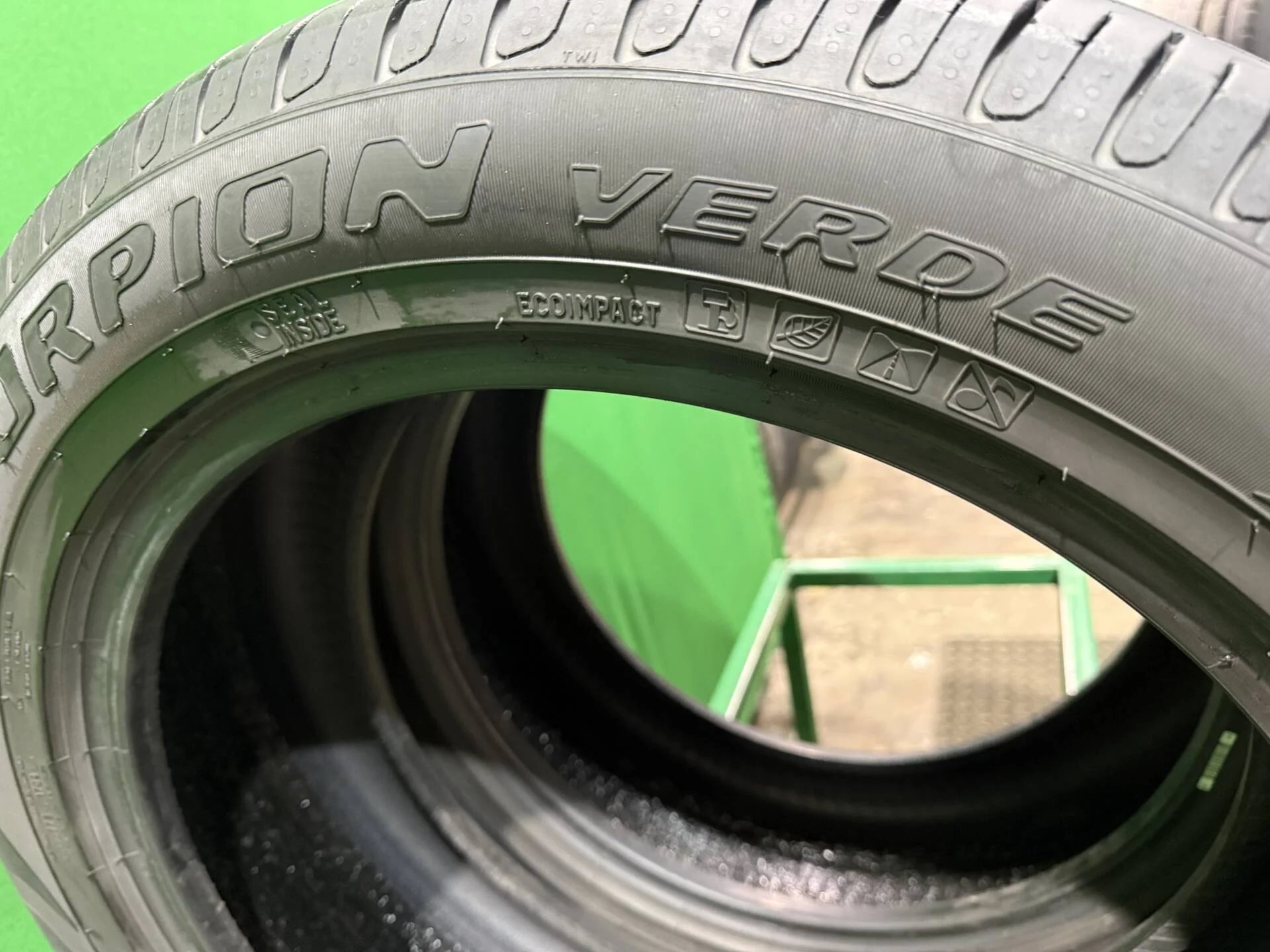 235/50 R19 дюймов Pirelli Scorpion Verde летние - миниатюра 4
