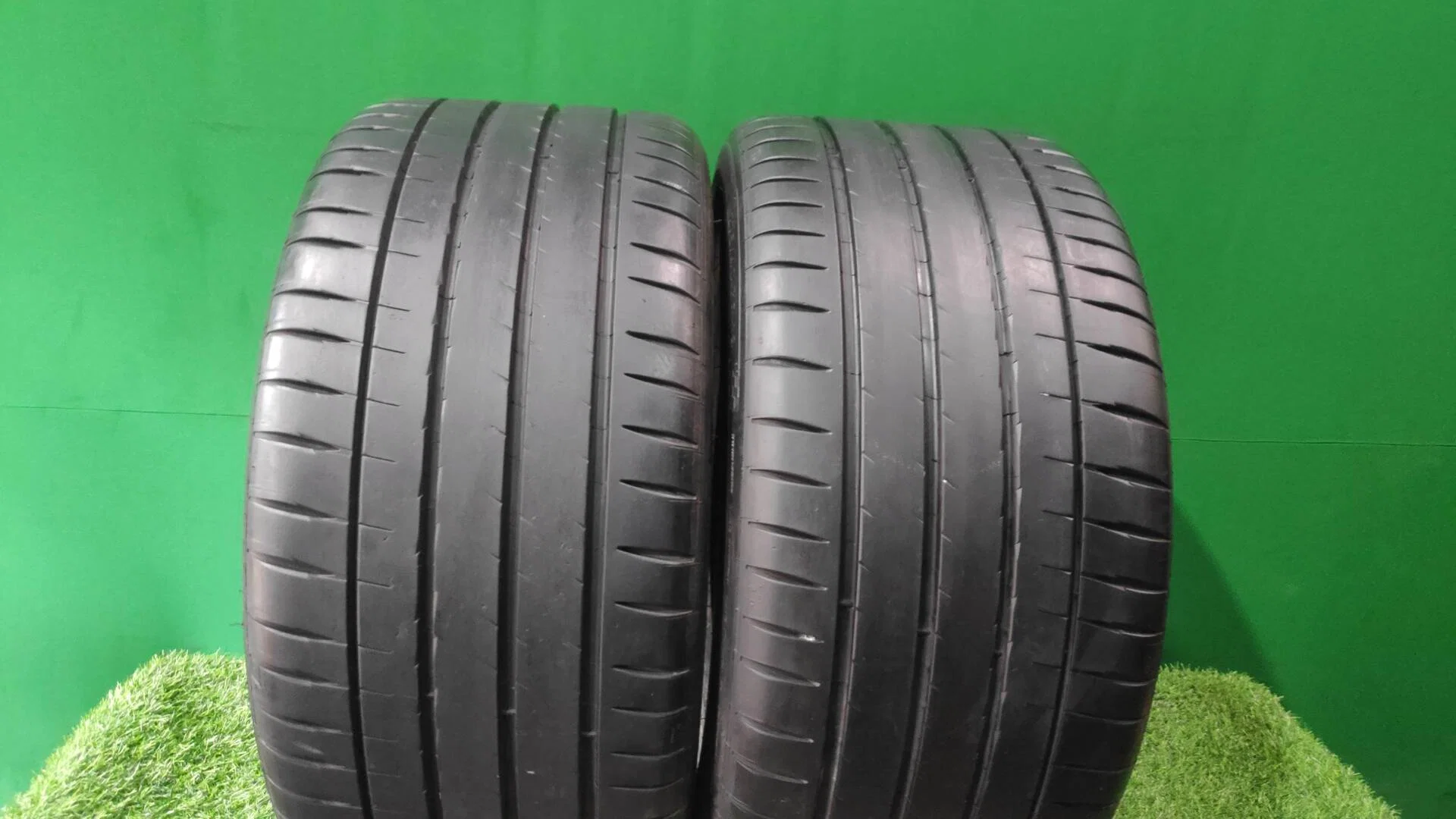 275/40 R19 Michelin Pilot Sport 4 S летние