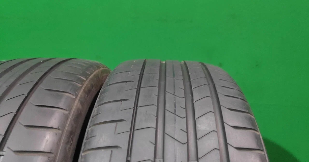 Pirelli P Zero PZ4 245/35 R19 93Y - миниатюра 4