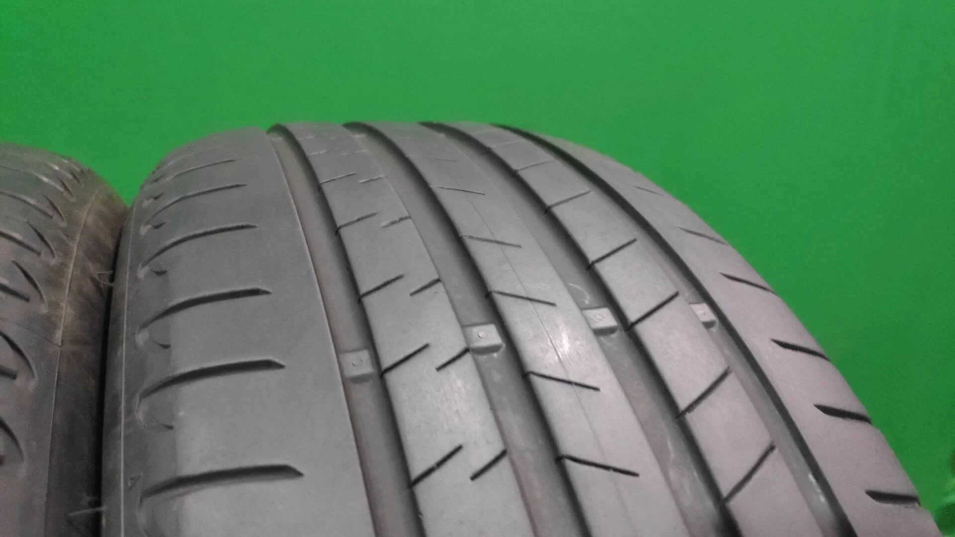 245/45 R20 Bridgestone Alenza 001 летние - миниатюра 8