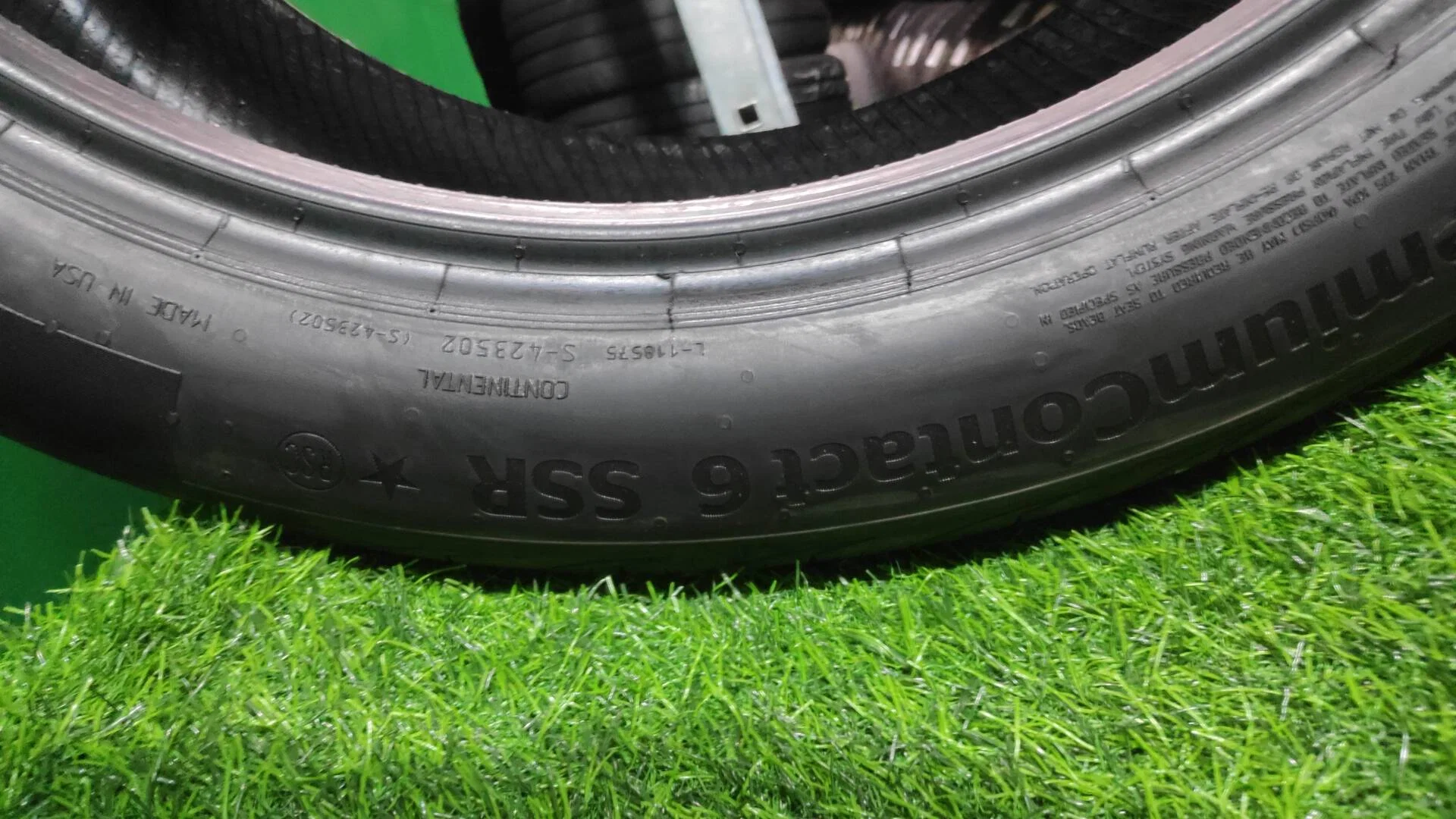 275/40 R21 Continental PremiumContact 6 летние - миниатюра 4