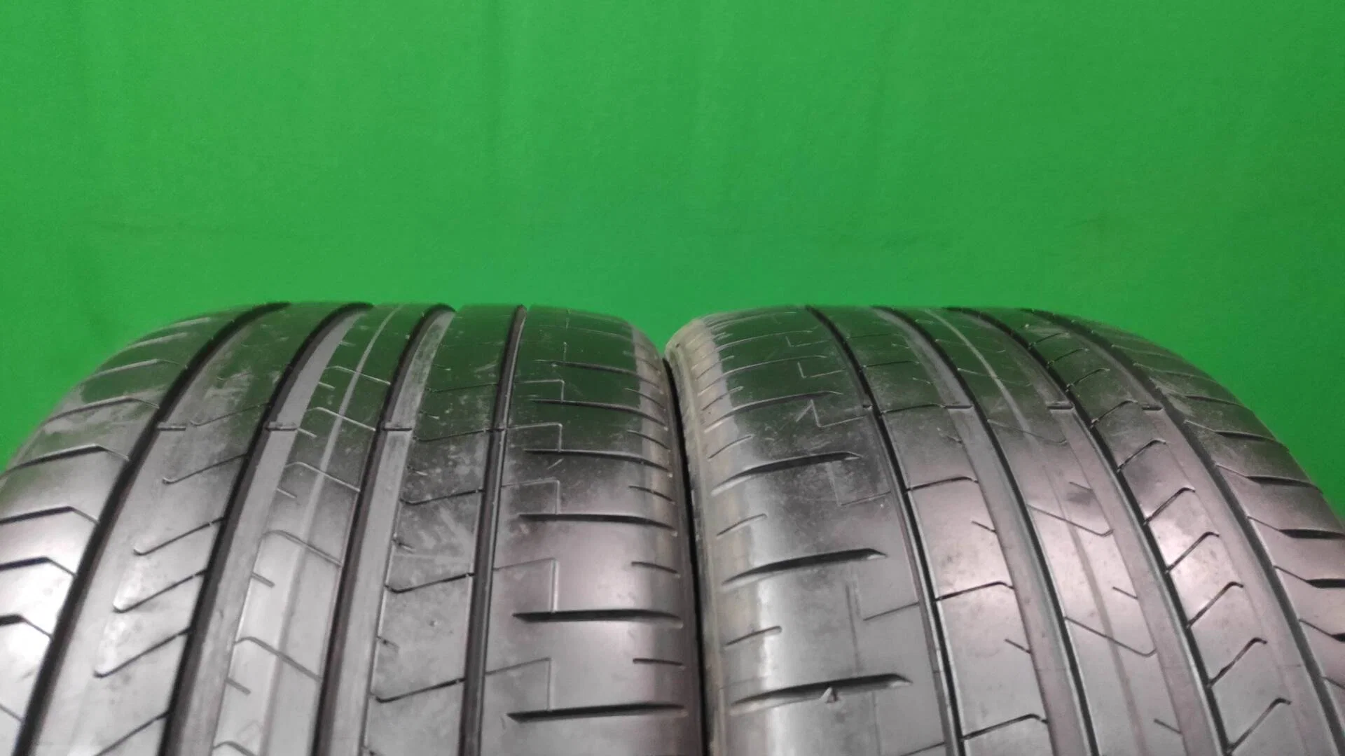 285/30 R21 Pirelli P Zero PZ4 летние - миниатюра 2