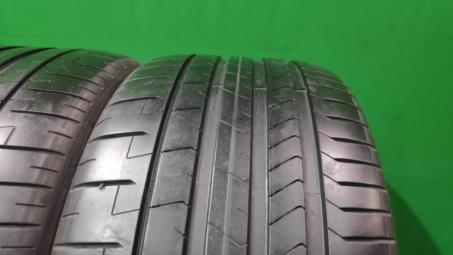 285/30 R21 Pirelli P Zero PZ4 летние - миниатюра 7