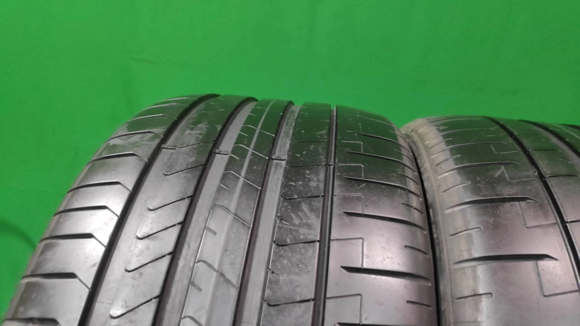 285/30 R21 Pirelli P Zero PZ4 летние - миниатюра 8