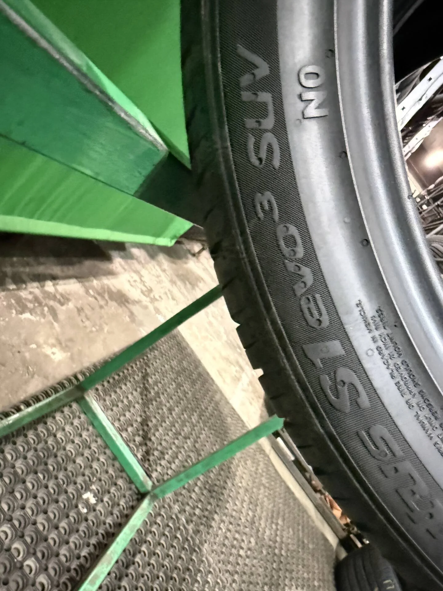 315/35 R21 дюймов Hankook Ventus S1 Evo3 SUV K127A летние - миниатюра 5