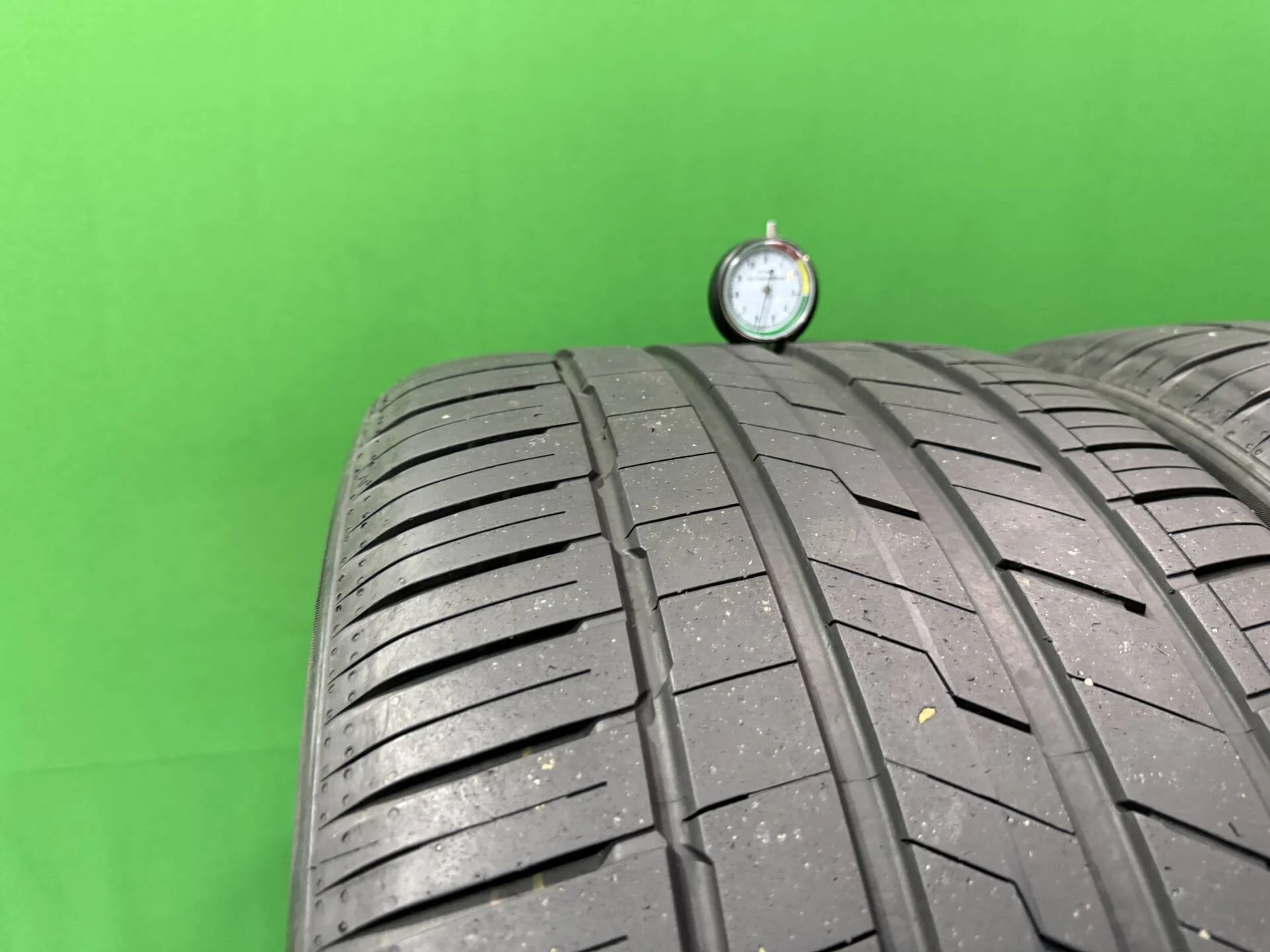 315/35 R21 дюймов Hankook Ventus S1 Evo3 SUV K127A летние - миниатюра 6