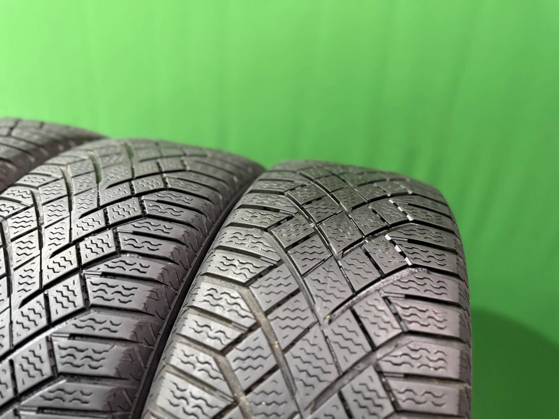215/60 R17 дюймов Continental ContiVikingContact 7 зимние нешипованные - миниатюра 7