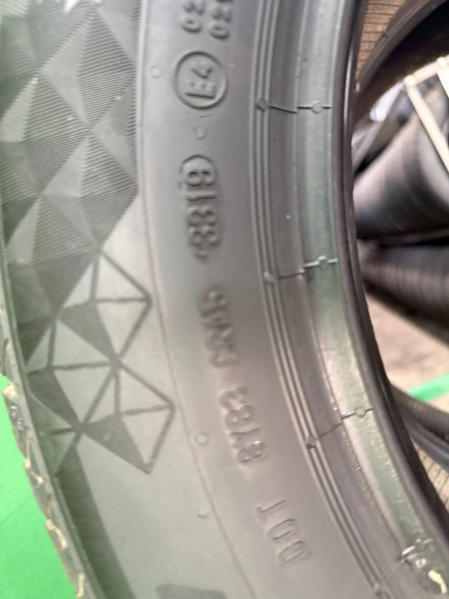 215/55 R16 дюймов Continental ContiVikingContact 7 зимние нешипованные - миниатюра 5