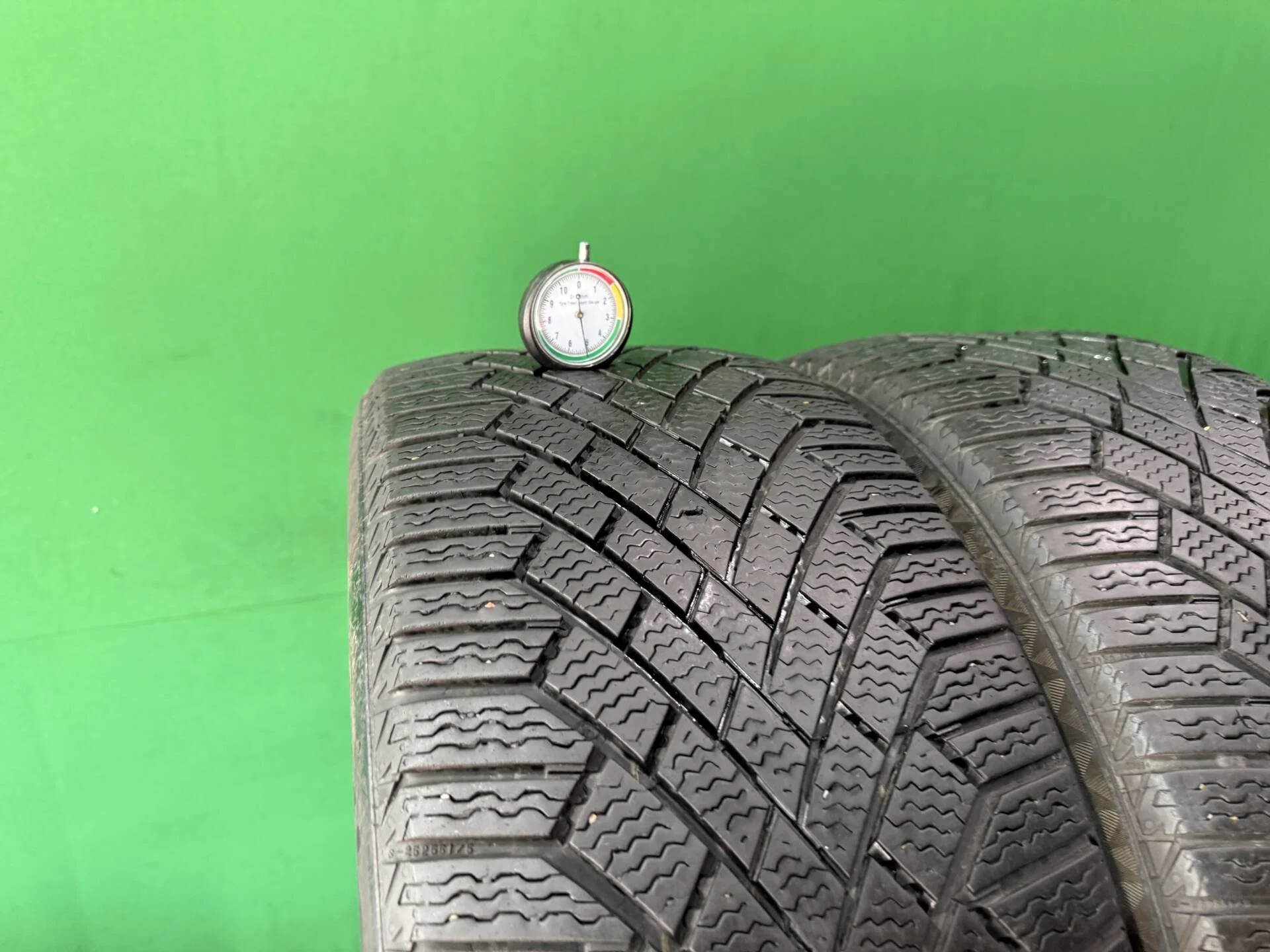 235/45 R18 дюймов Continental ContiVikingContact 7 зимние нешипованные - миниатюра 5