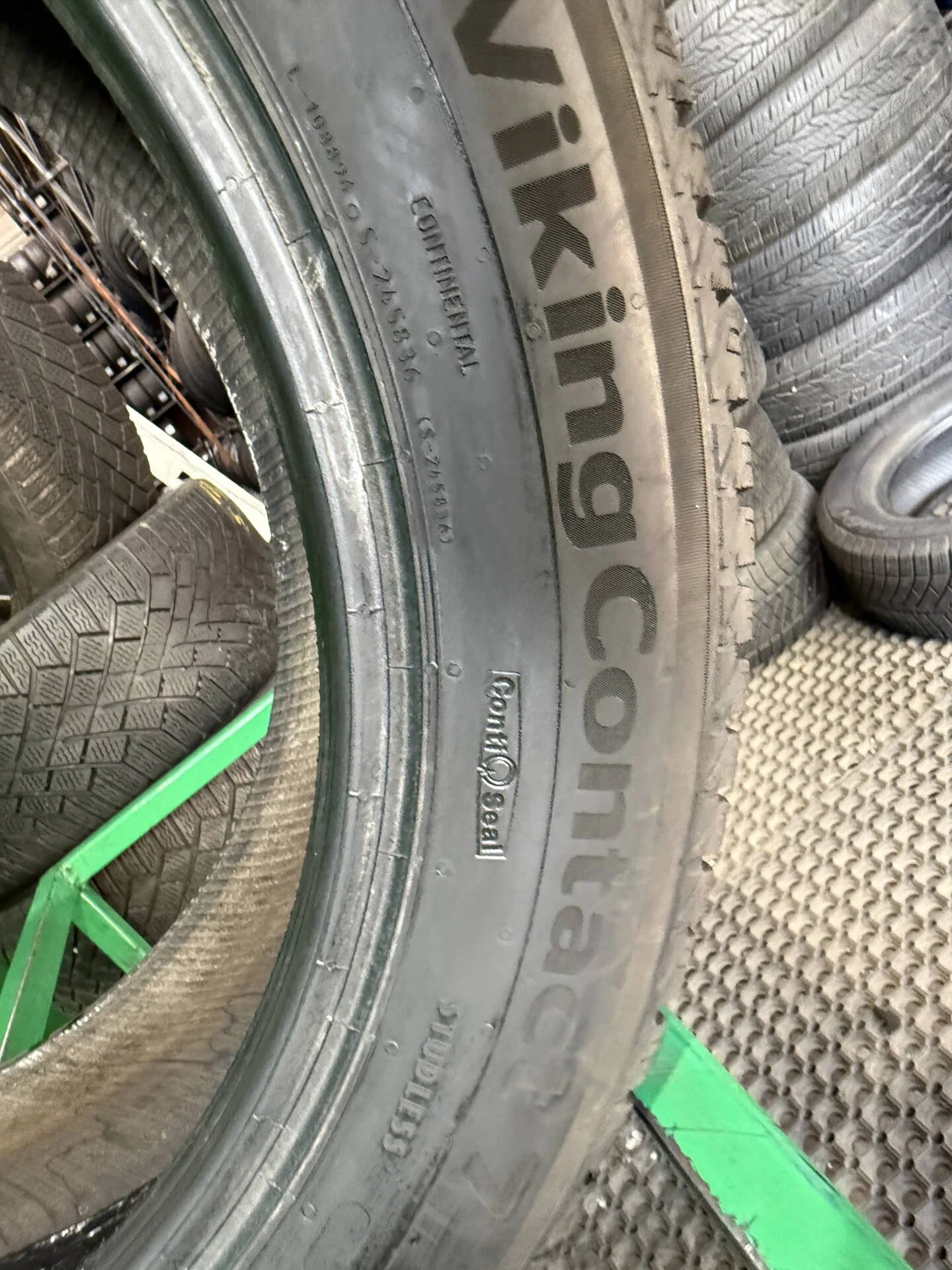 235/55 R18 дюймов Continental ContiVikingContact 7 зимние нешипованные - миниатюра 5