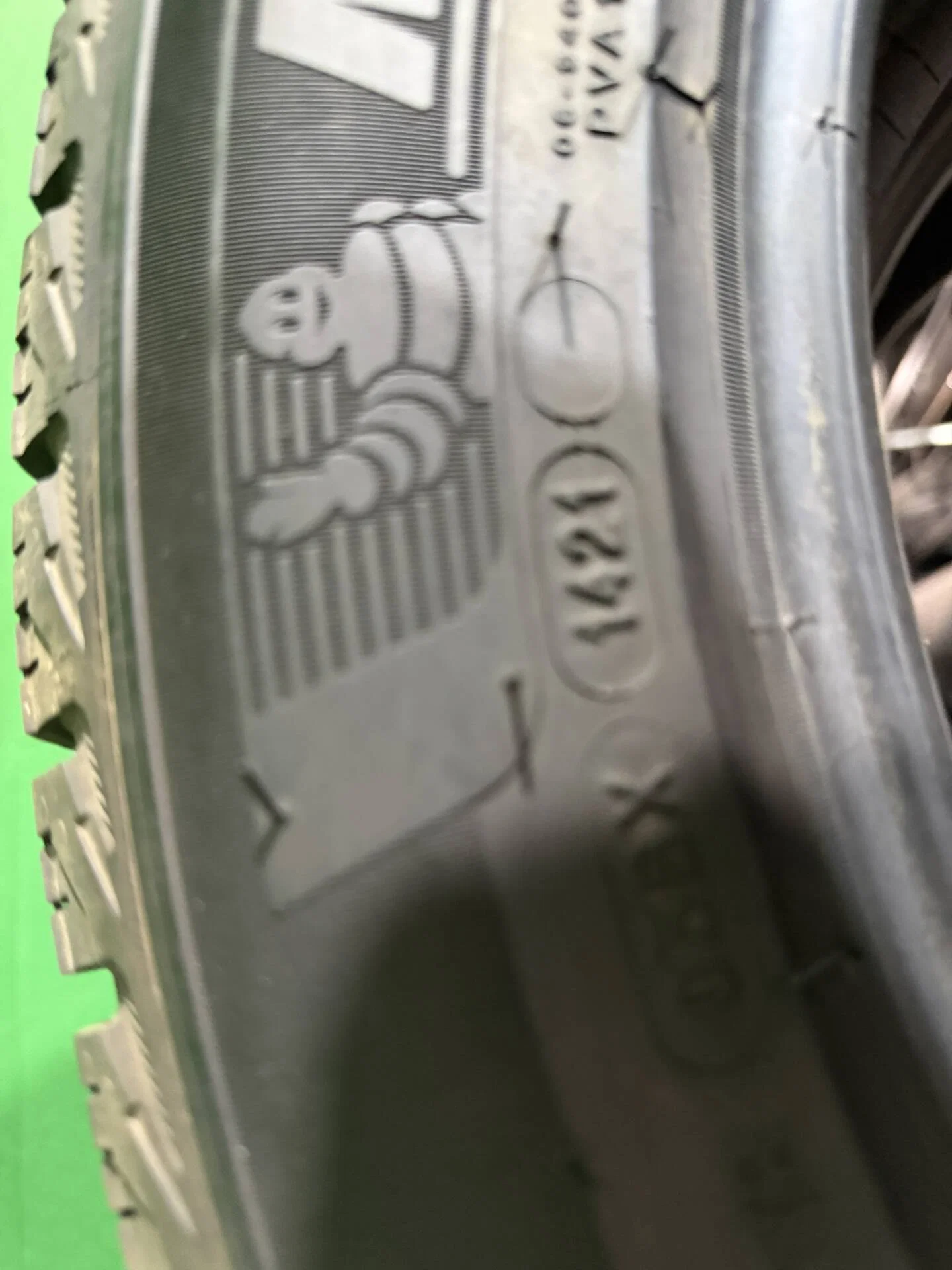 225/55 R18 дюймов Michelin X-Ice Snow зимние нешипованные - миниатюра 4