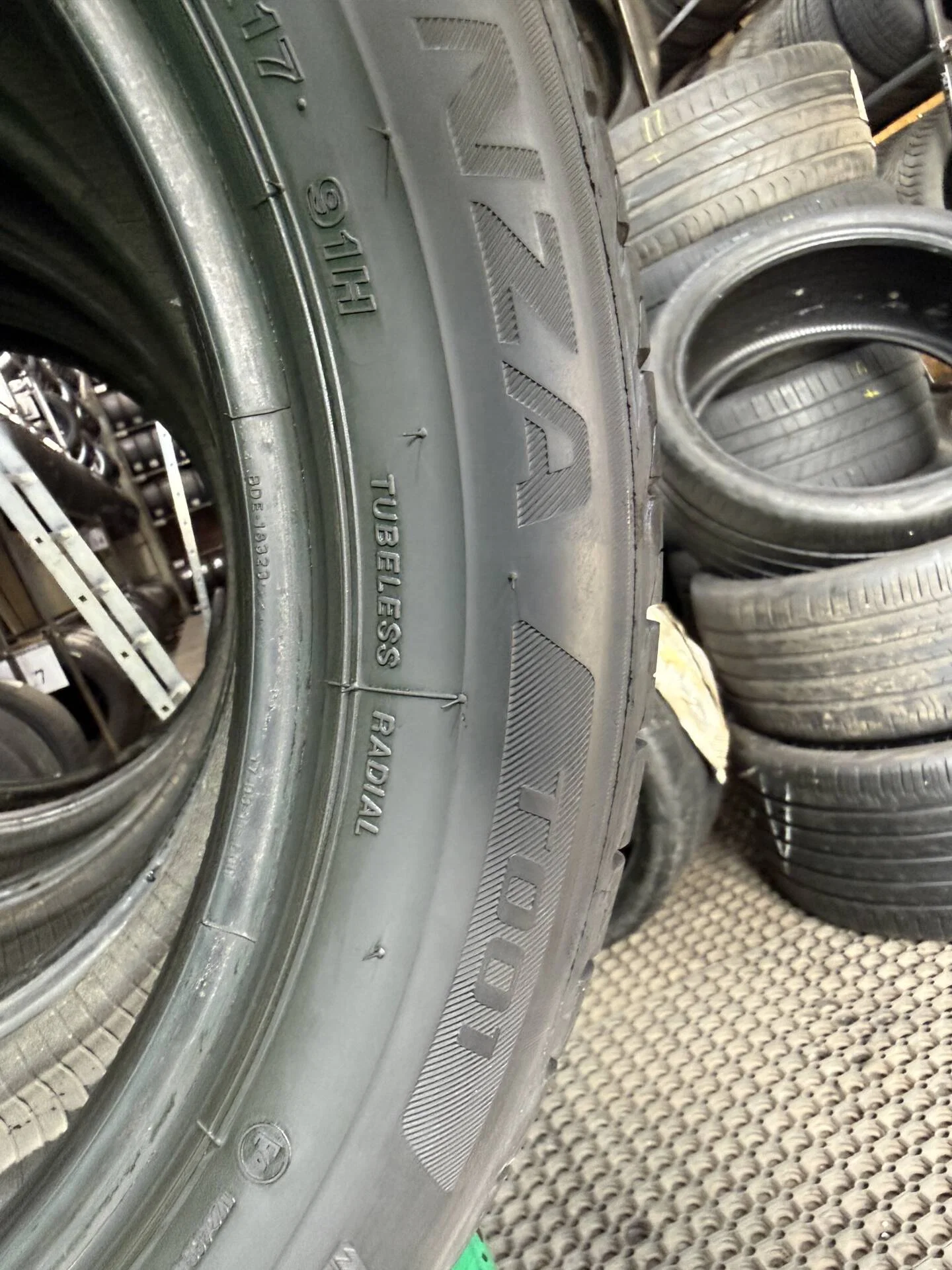 215/50 R17 дюймов Bridgestone Turanza T001 летние - миниатюра 4