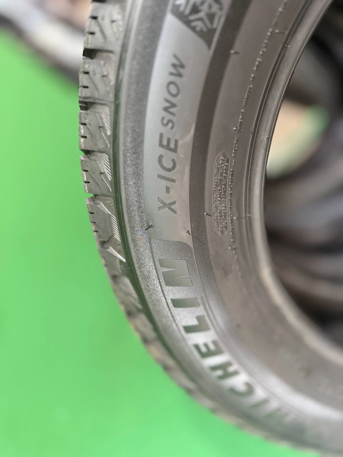 215/65 R16 дюймов Michelin X-Ice Snow зимние нешипованные - миниатюра 2