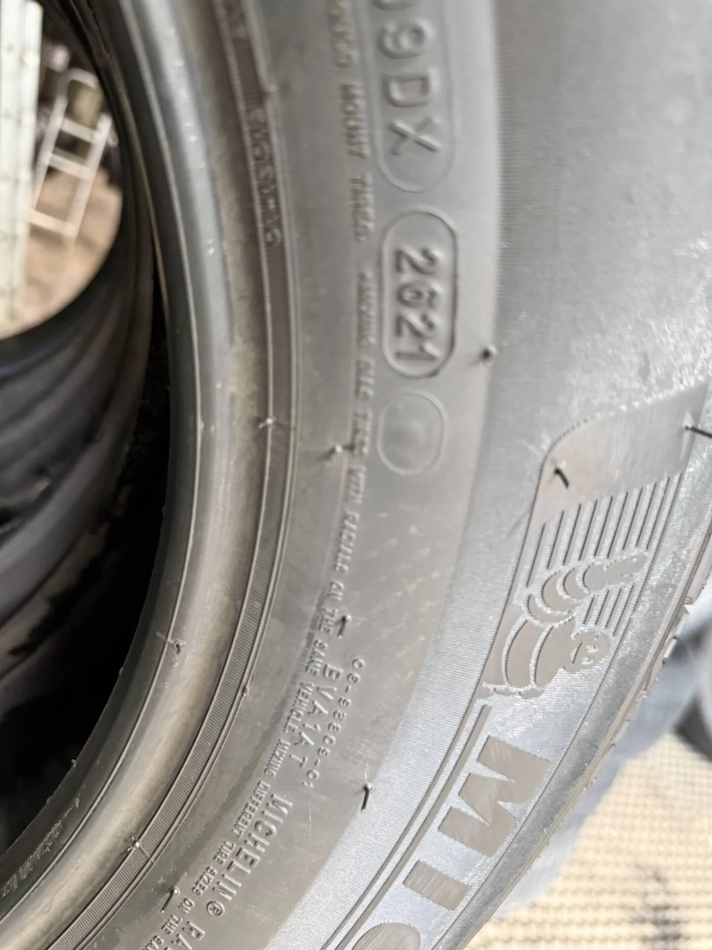 215/65 R16 дюймов Michelin X-Ice Snow зимние нешипованные - миниатюра 4