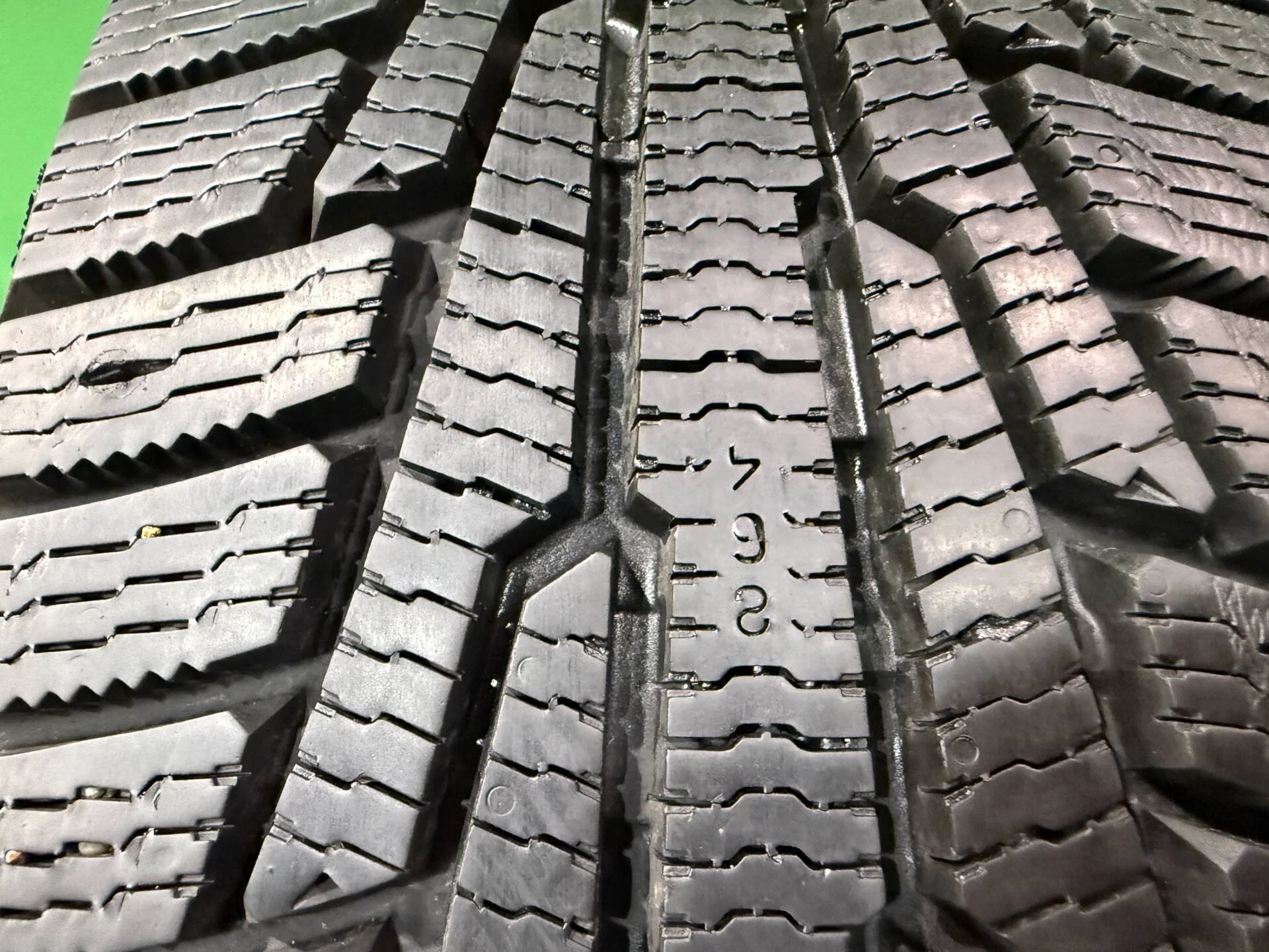 205/55 R16 дюймов Ikon Tyres Nordman RS2 зимние нешипованные - миниатюра 6