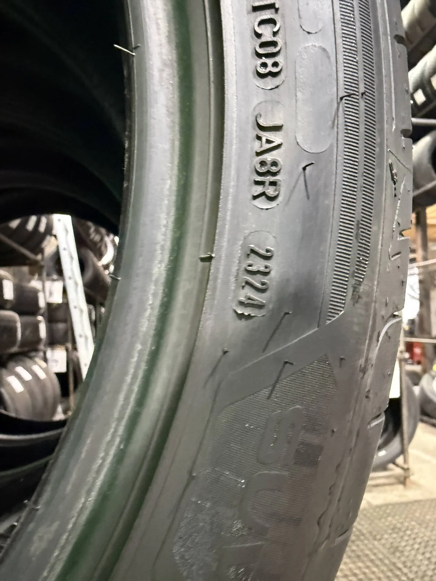 245/45 R20 дюймов Goodyear Eagle F1 Asymmetric 3 SUV летние - миниатюра 3