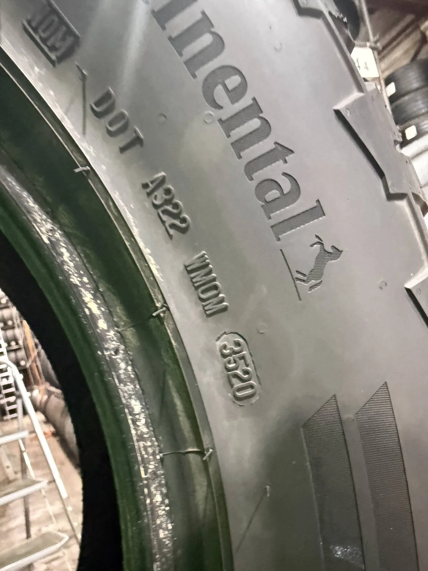 255/65 R17 дюймов Continental TerrainContact A/T летние - миниатюра 4