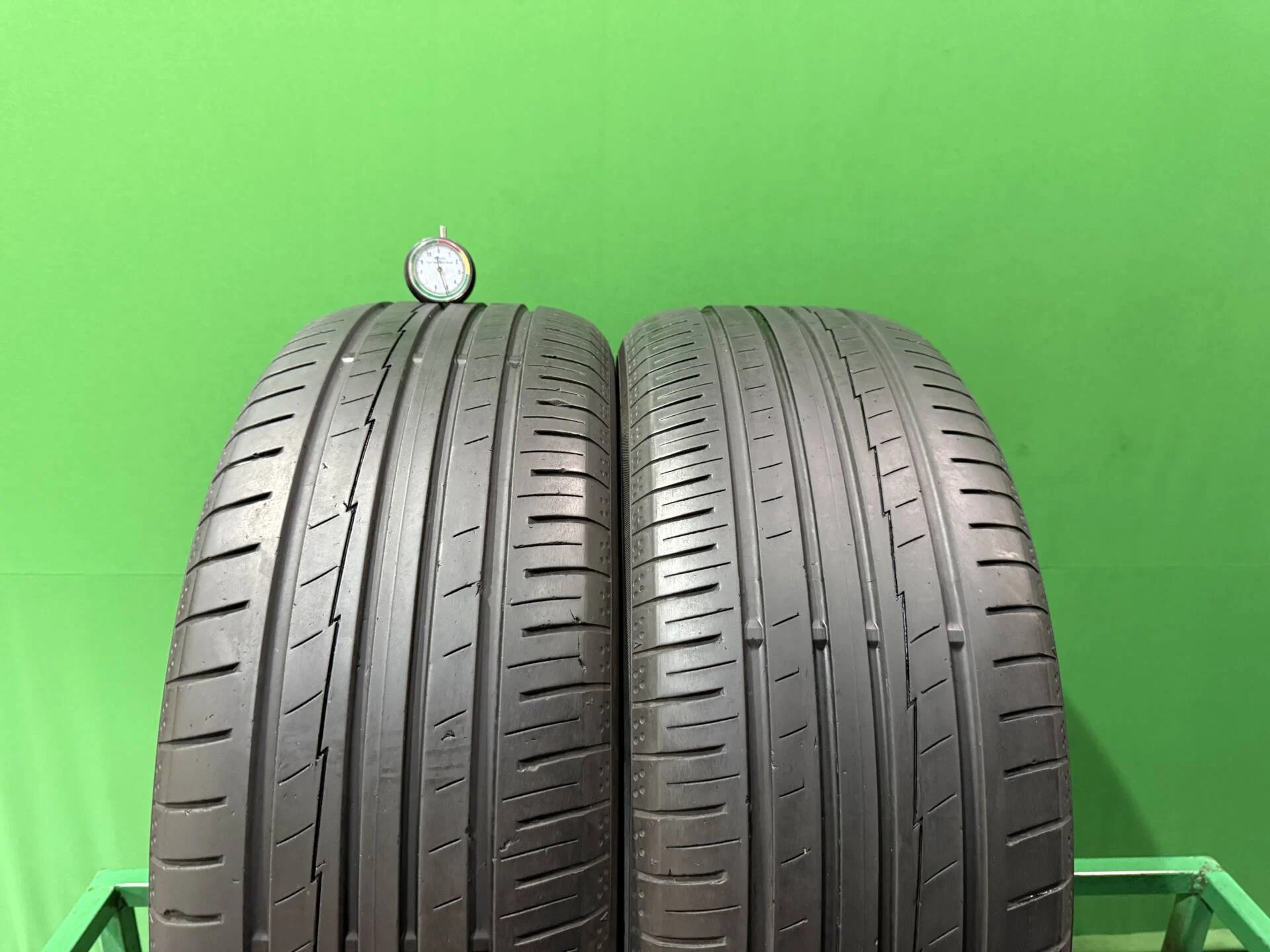 235/55 R18 дюймов Yokohama BluEarth AE50 летние