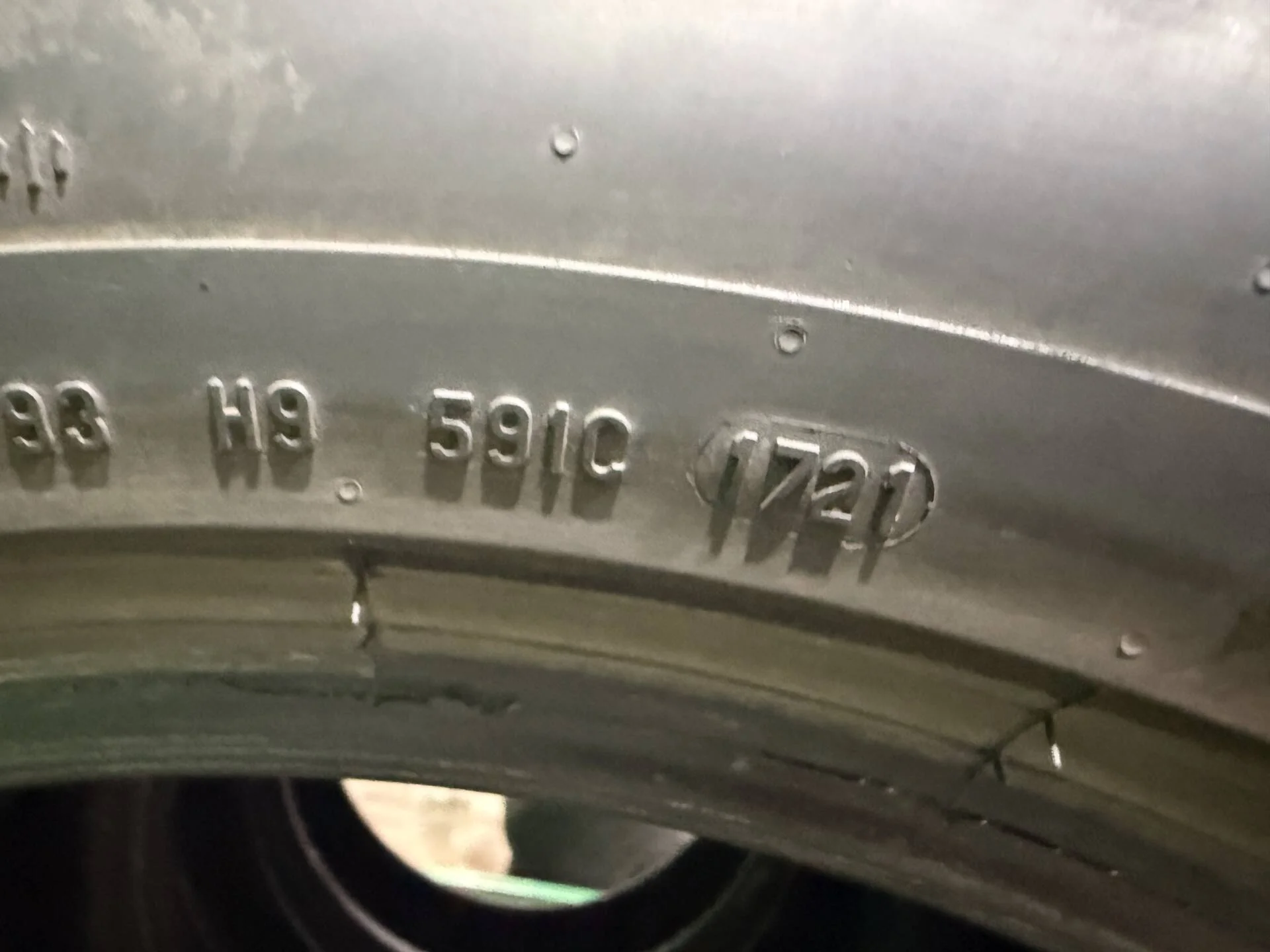 235/55 R18 дюймов Pirelli P Zero PZ4 летние - миниатюра 2