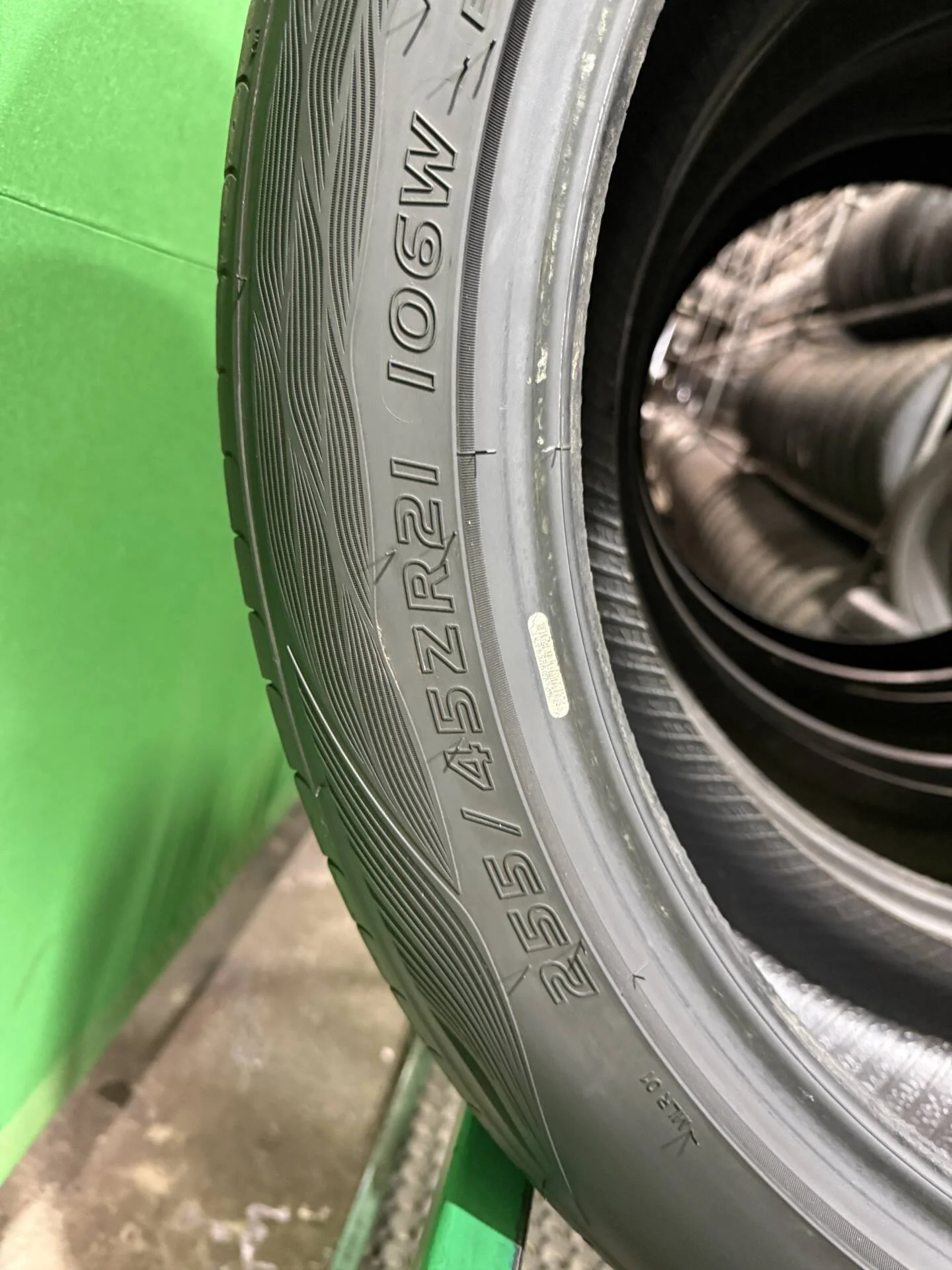 255/45 R21 дюймов Goodride Solmax 1 летние - миниатюра 5