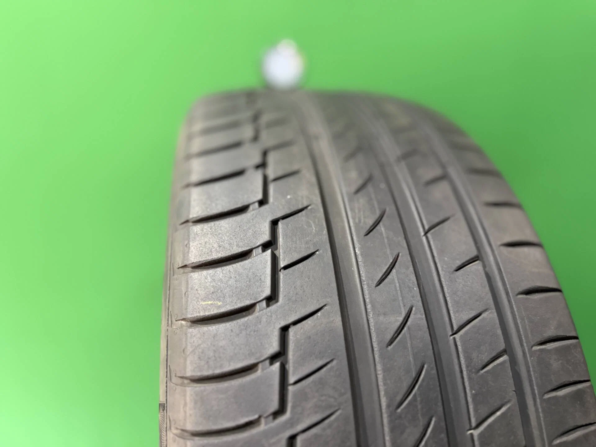 285/45 R22 дюймов Continental PremiumContact 6 SUV летние - миниатюра 4
