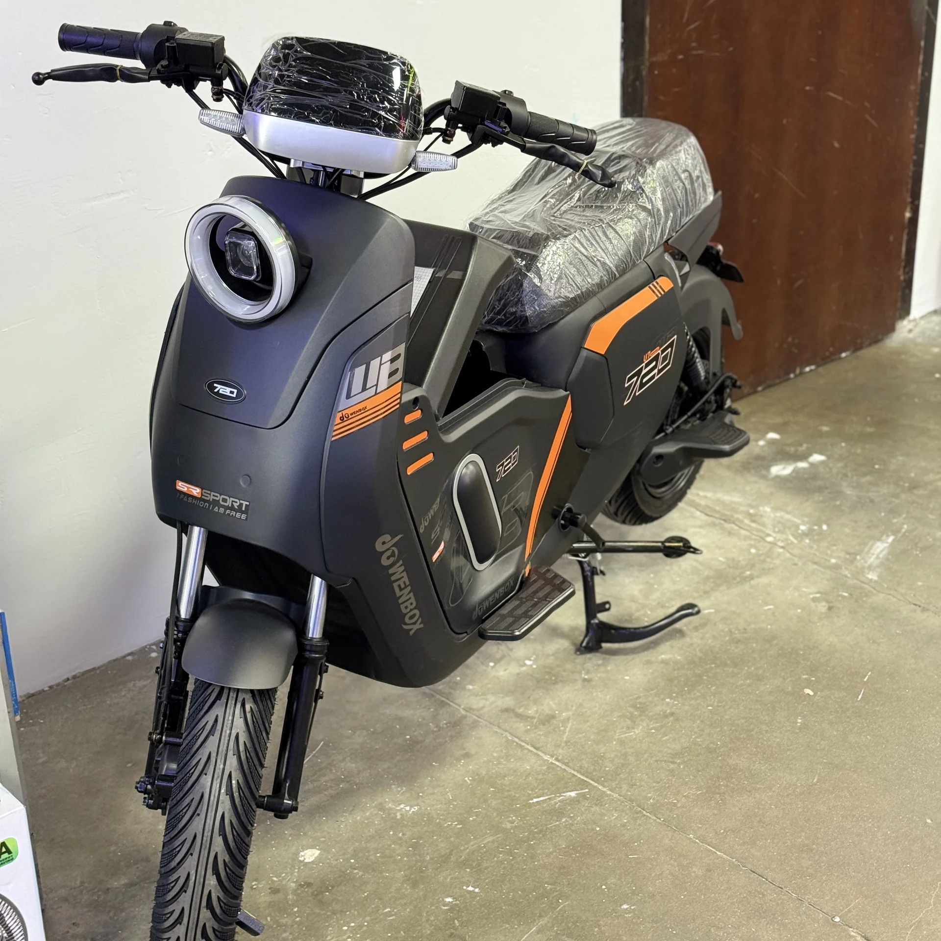 Электровелосипед Wenbox U7 45 AH - миниатюра 8