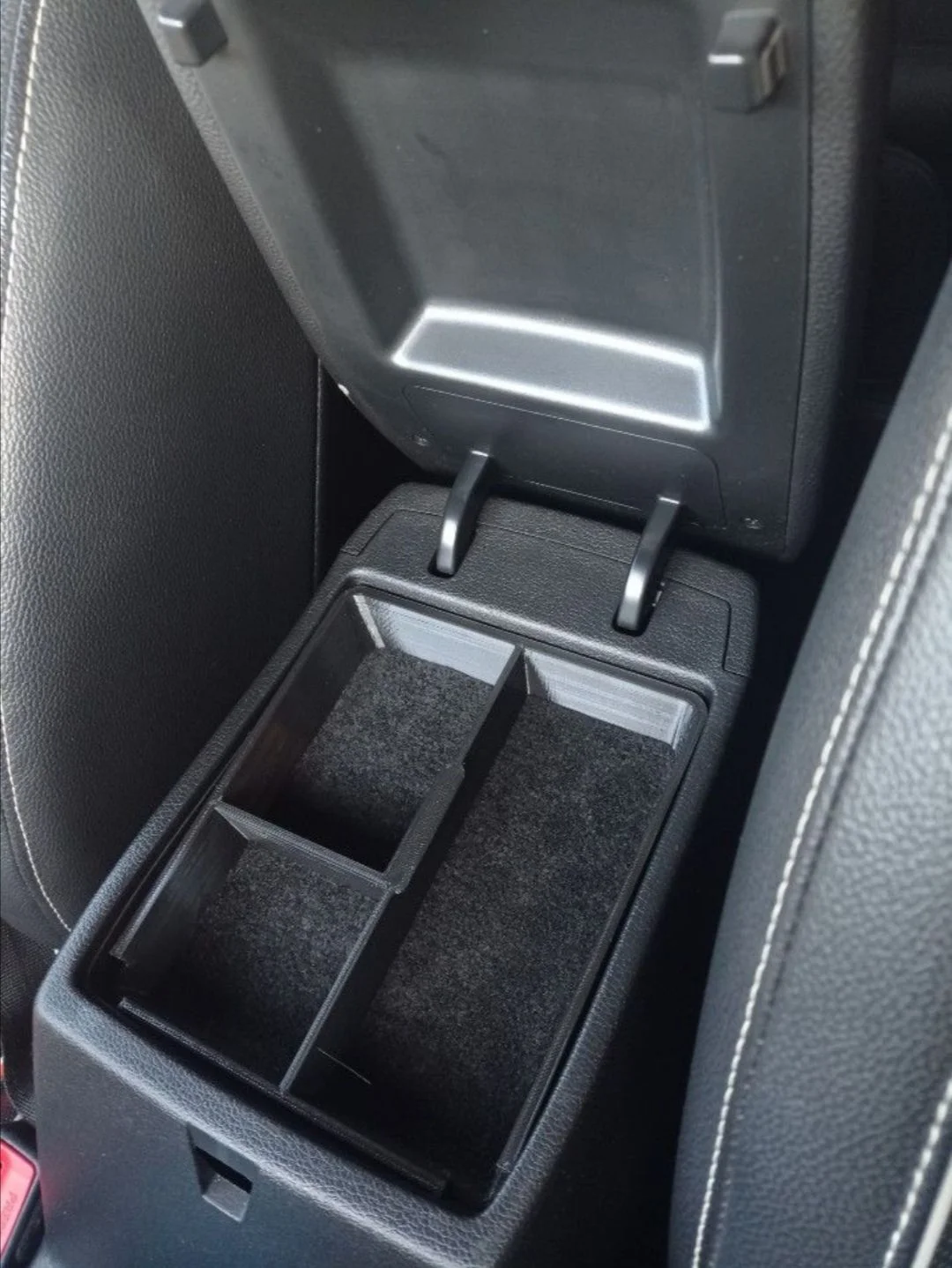органайзер в подлокотник Kia ceed 3 cd - миниатюра 3