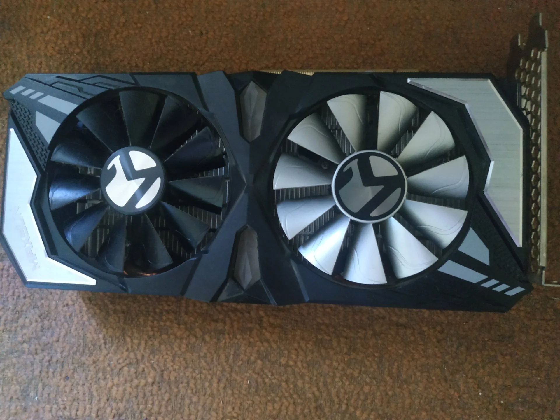 Видеокарта RTX 2060 - изображение 1