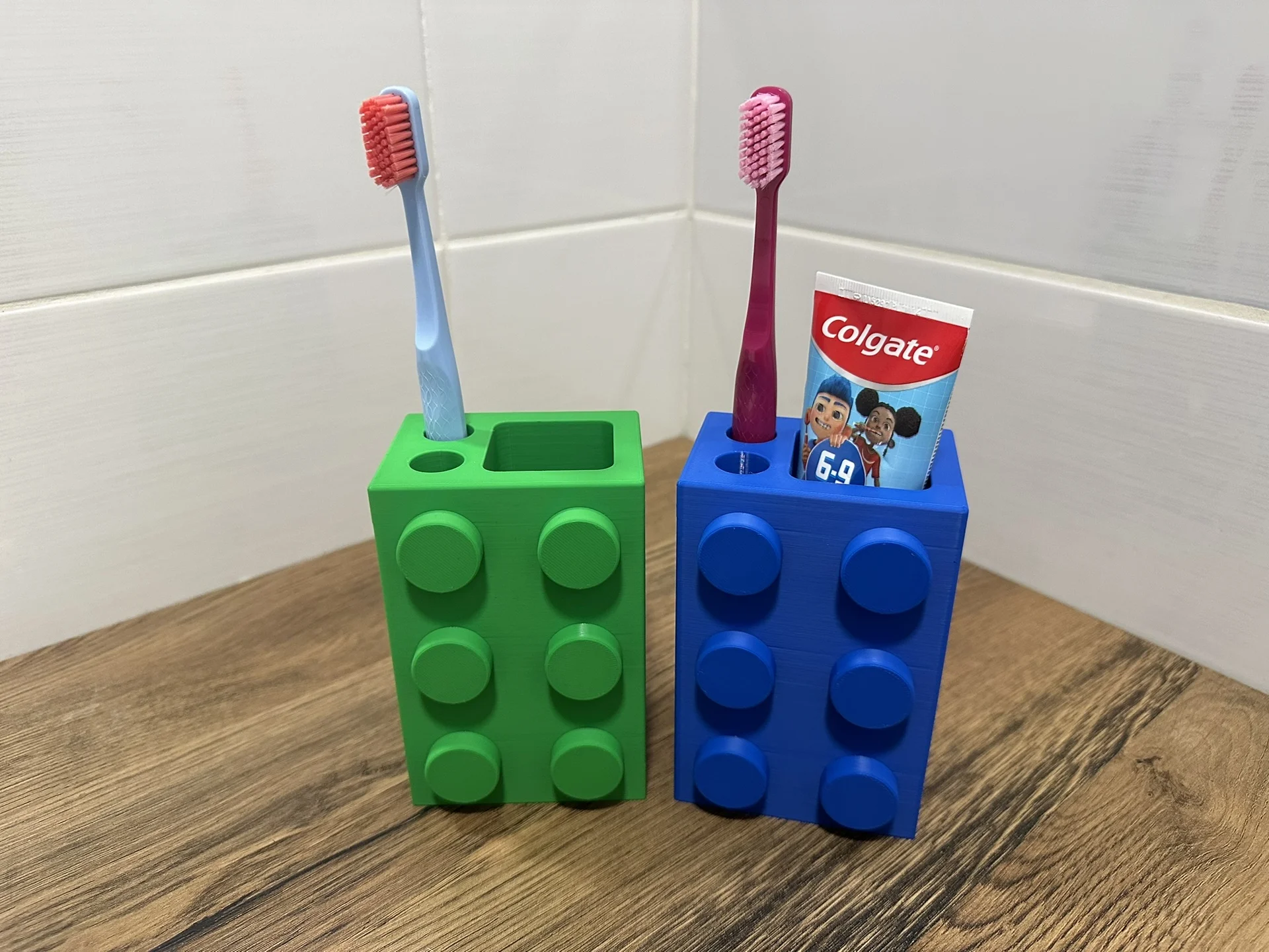Lego стаканчик-органайзер для зубных щёток и пасты - изображение 1