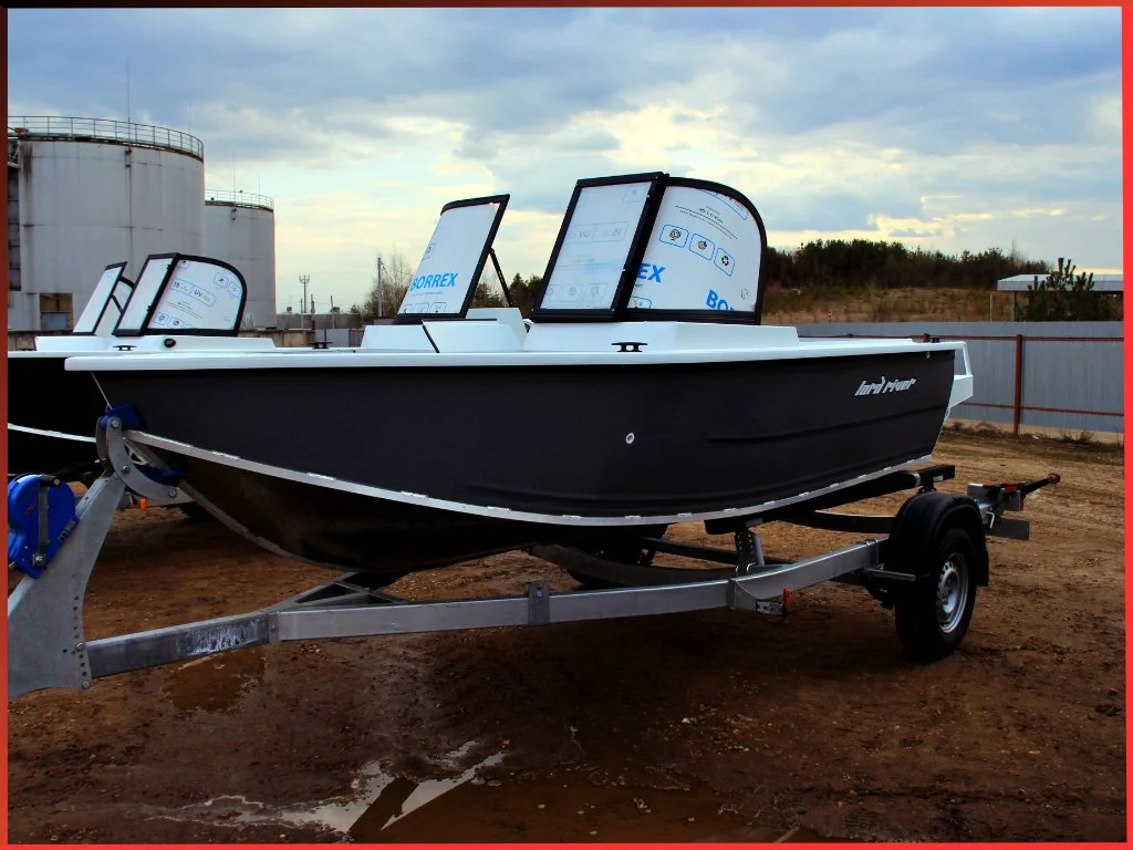 Моторная лодка Lord River 42 - миниатюра 3