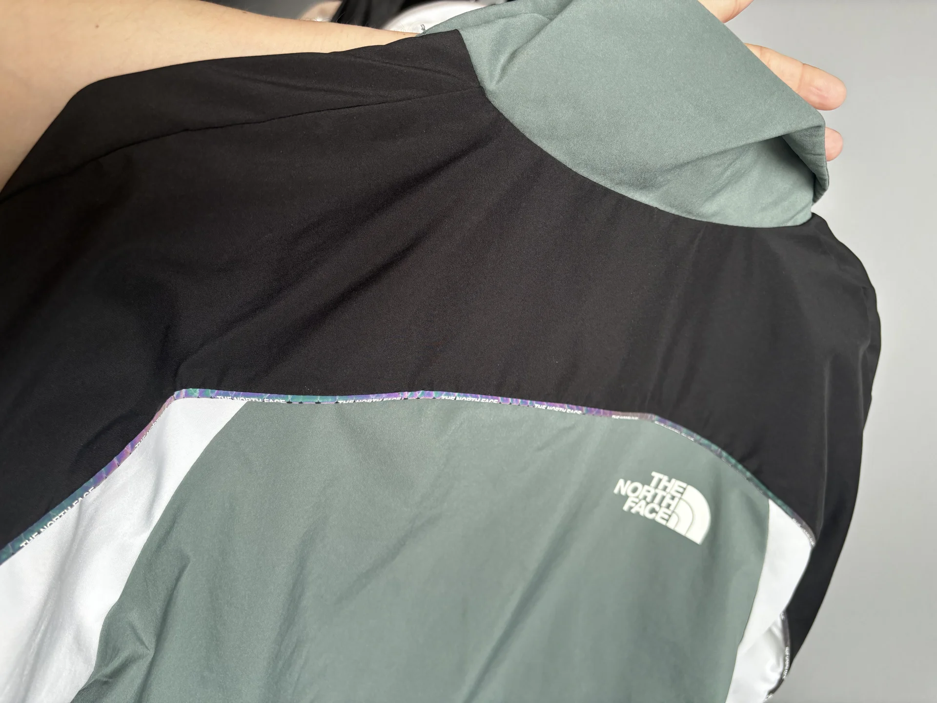 the north face ветровка - миниатюра 18
