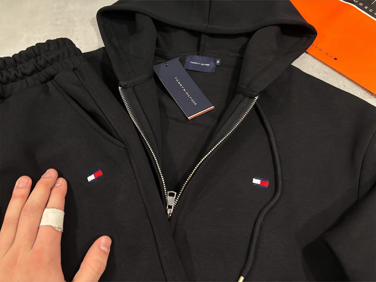 Мужской спортивный костюм Tommy Hilfiger новый - миниатюра 2