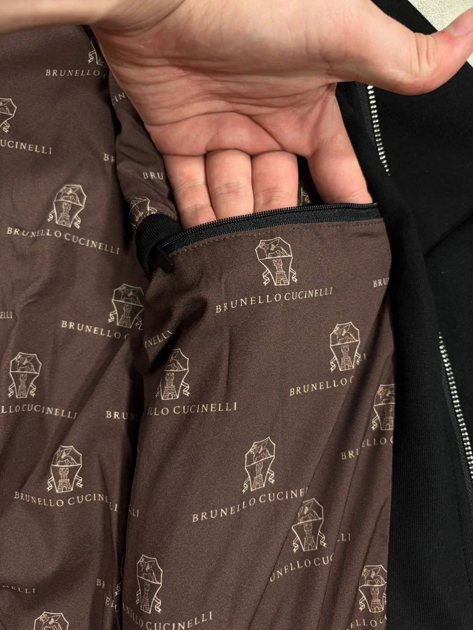 Мужской спортивный костюм Brunello Cucinelli - миниатюра 8