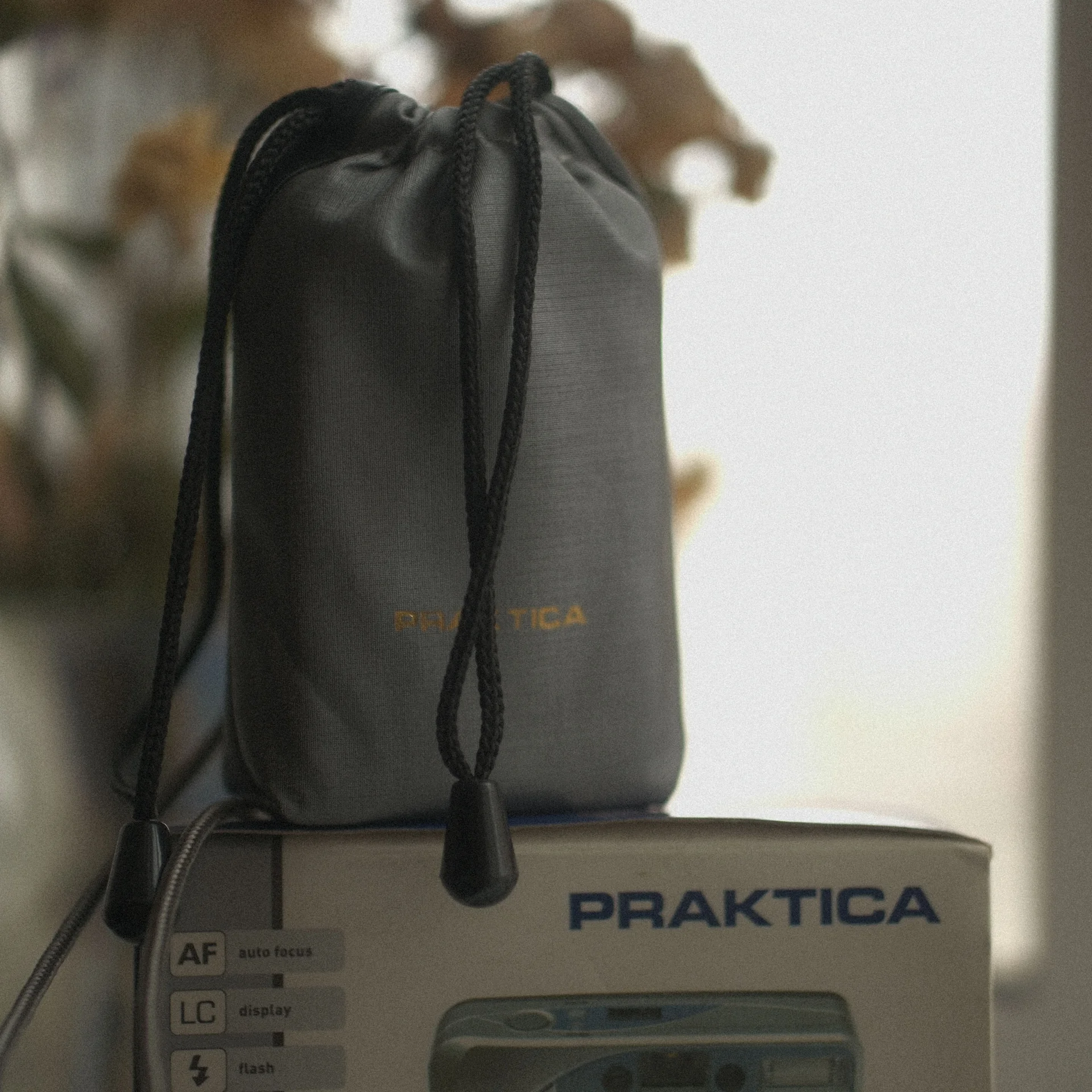 Praktica M60 AF — плёночная мыльница - миниатюра 2