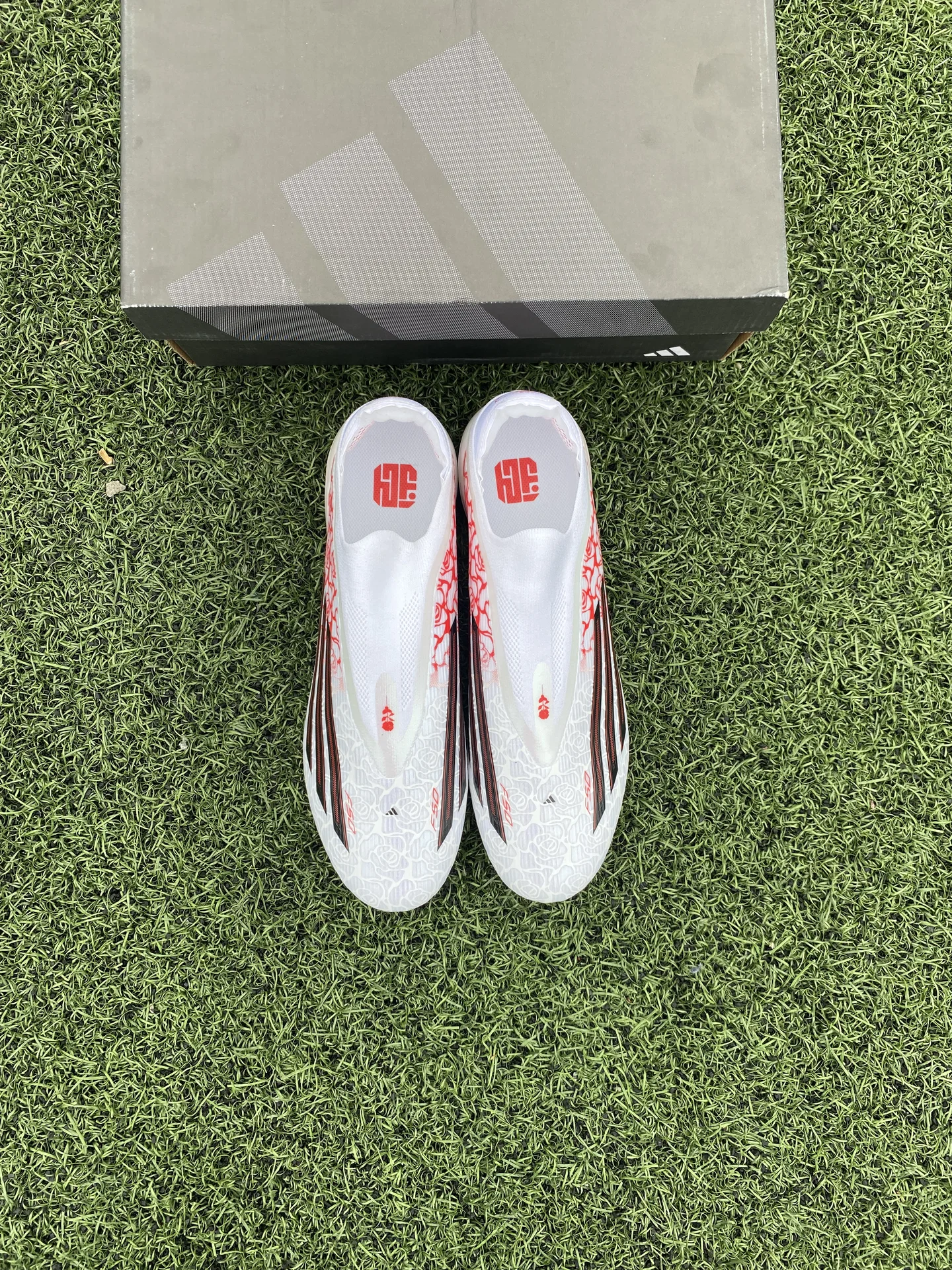 Футбольные бутсы adidas f50 Lamine Yamal - миниатюра 2