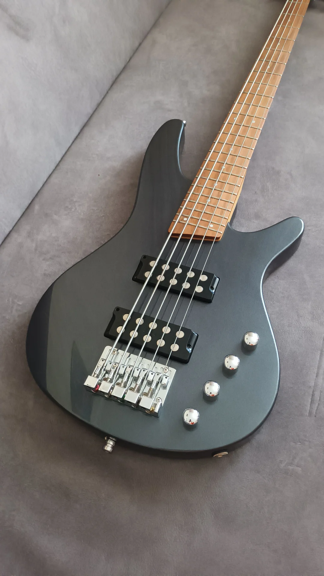 Бас-гитара Ibanez SRX 305 - изображение 1
