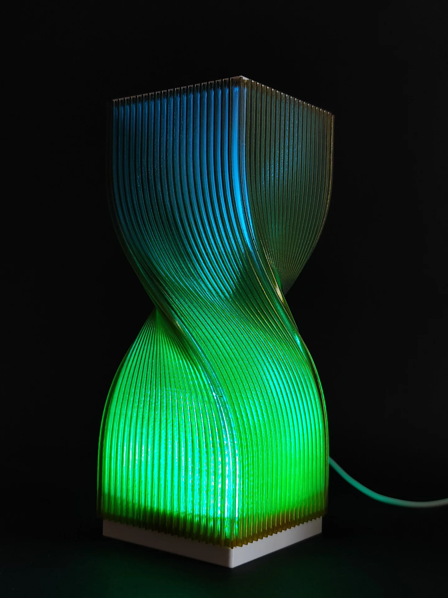 Ночник RGB Vrid с пультом ДУ - миниатюра 6
