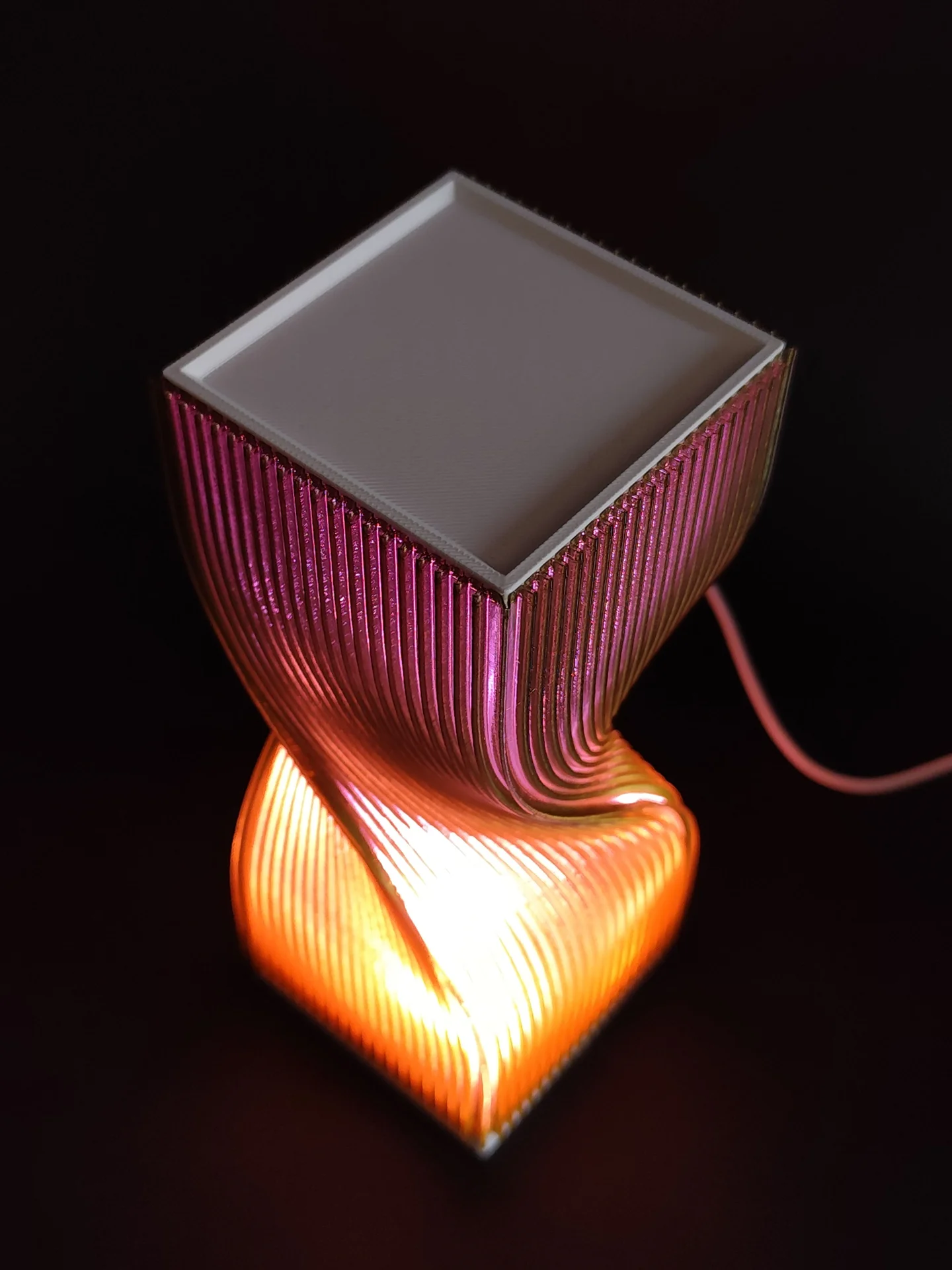 Ночник RGB Vrid с пультом ДУ - миниатюра 7