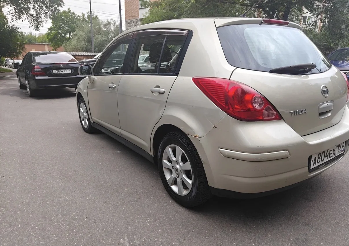 nissan tiida 1,6 - миниатюра 6