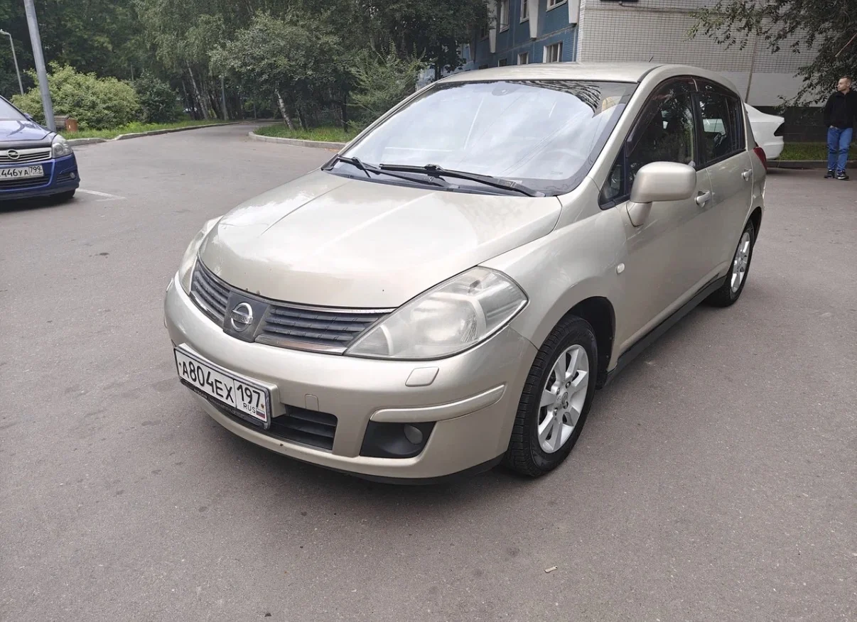 nissan tiida 1,6 - миниатюра 8