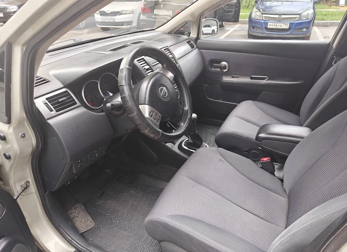 nissan tiida 1,6 - миниатюра 9