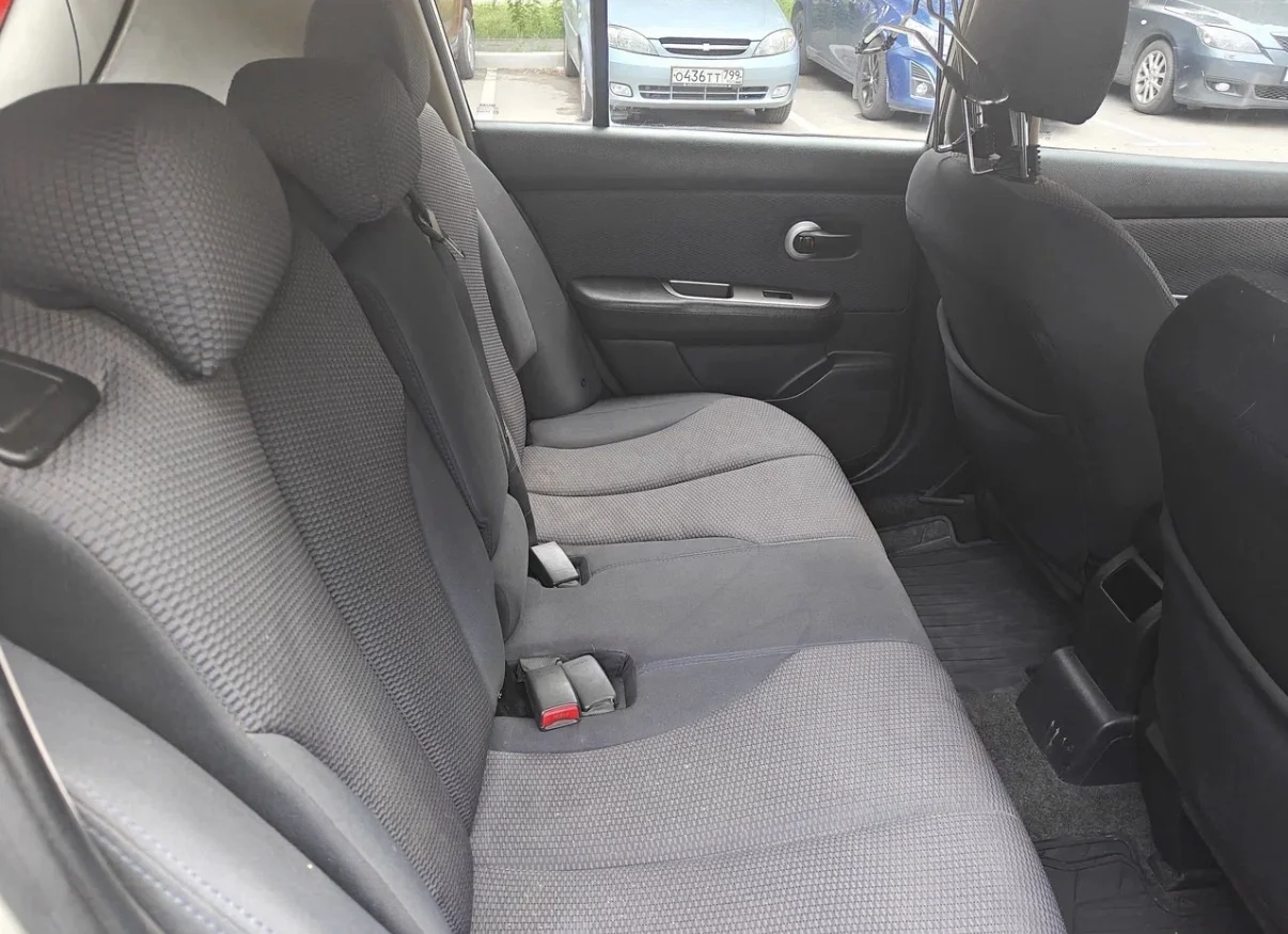 nissan tiida 1,6 - миниатюра 13