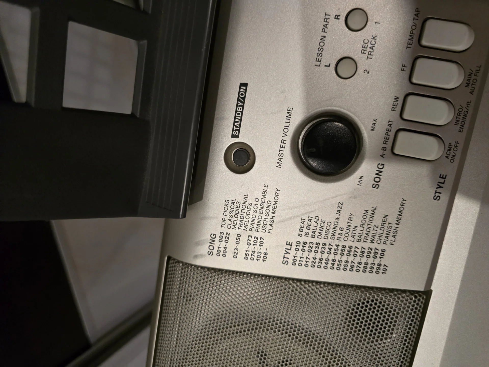 Синтезатор Yamaha psr-e313 - миниатюра 2
