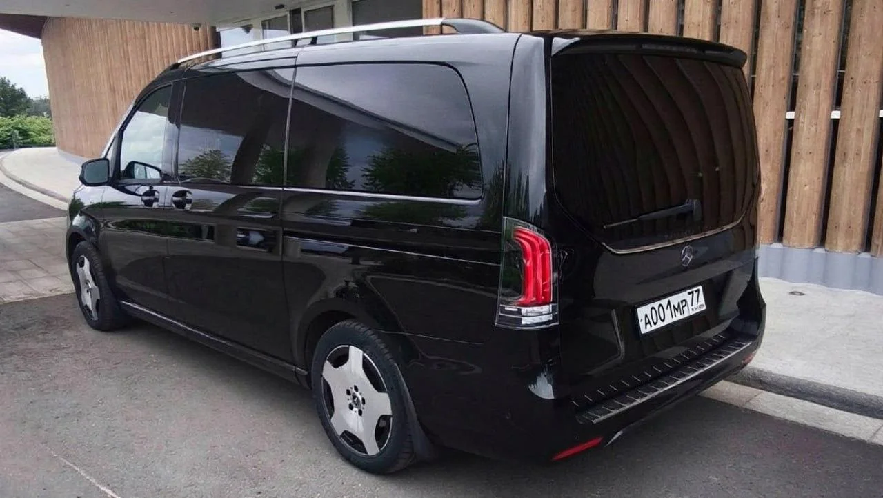Аренда Mercedes V-class с водителем, капитанки - миниатюра 3