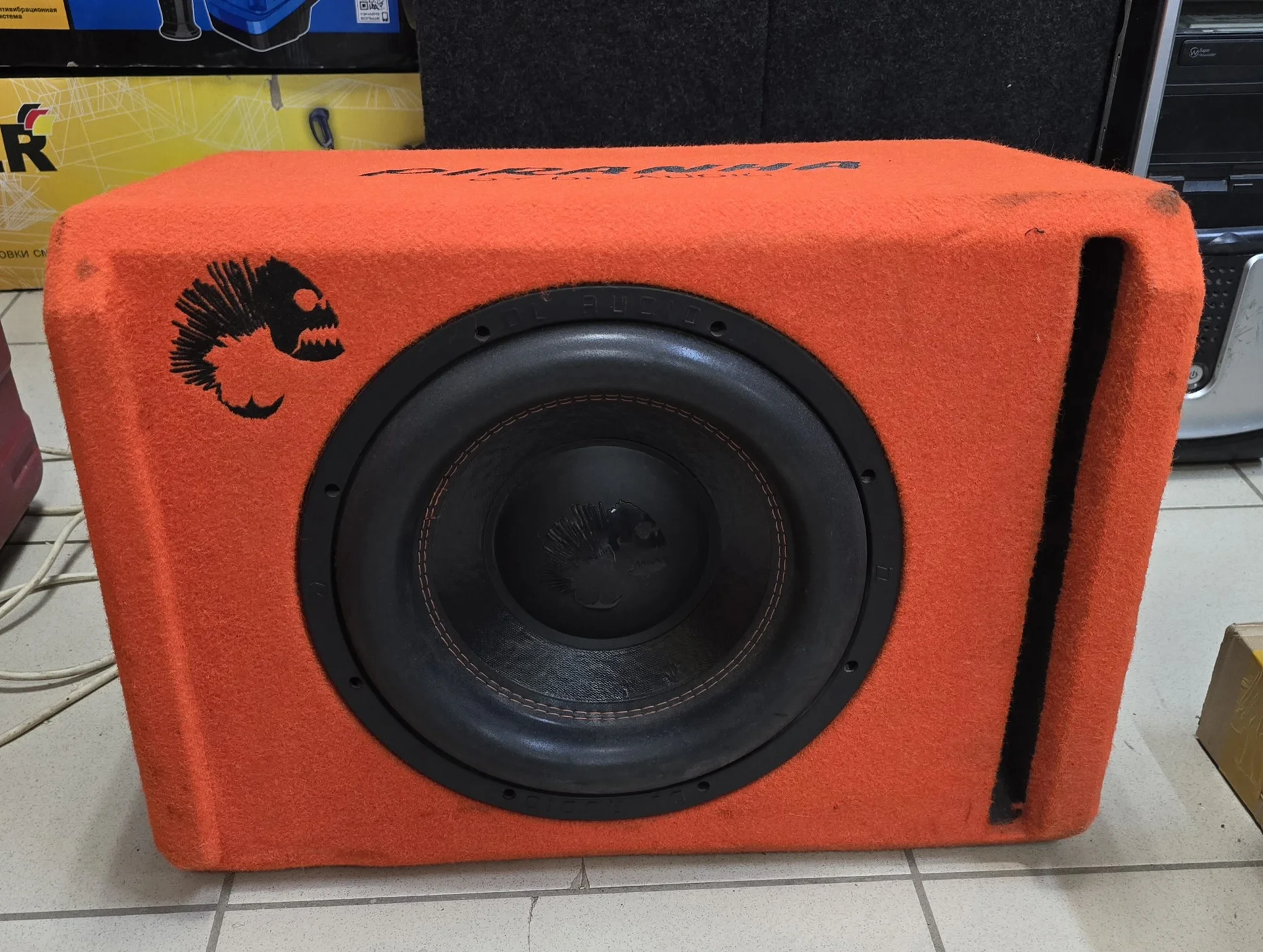 Активный сабвуфер DL Audio Piranha 12A V.2 Orange - изображение 1