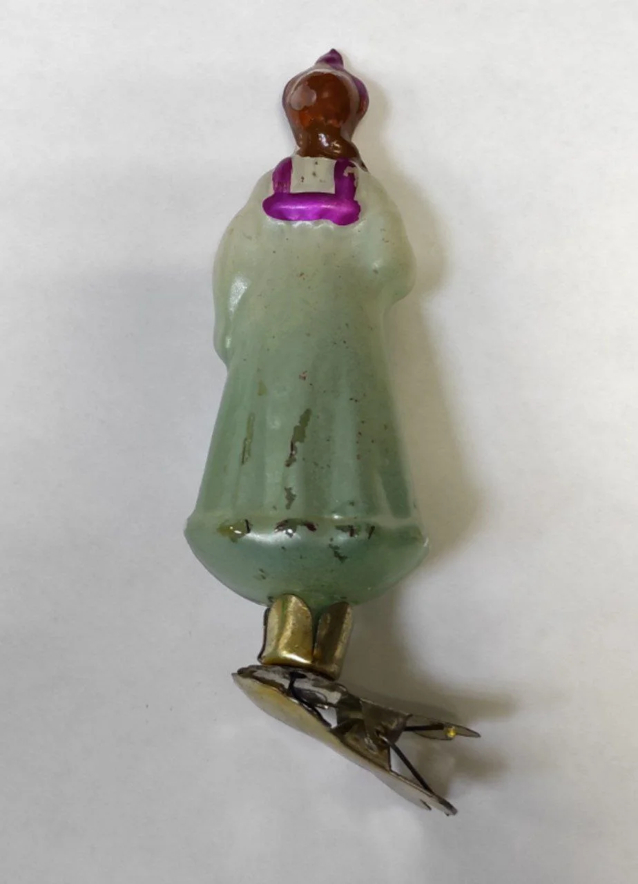 Ёлочная игрушка "Варвара Краса Длинная коса" На прищепке. 1950-е? Стекло. Винтаж. СССР. - миниатюра 2