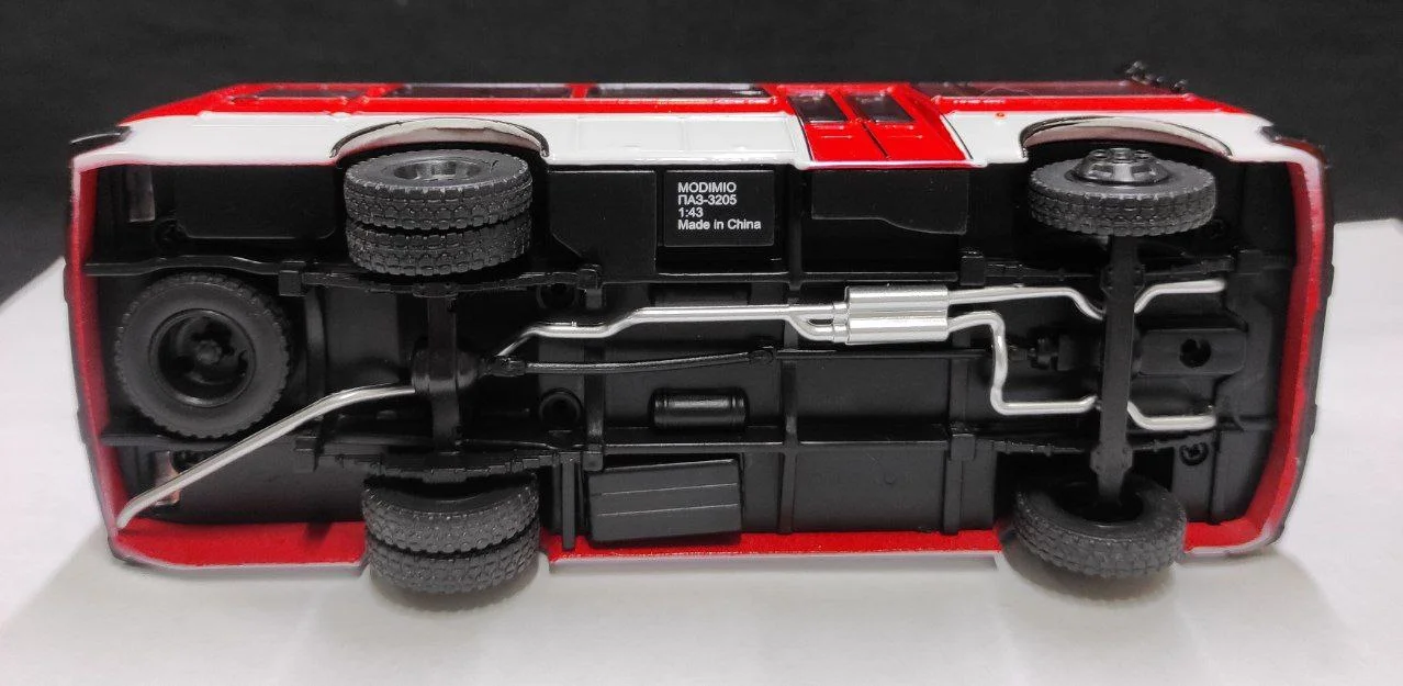Модель машины 1:43 "ПАЗ-3205" Наши Автобусы. - миниатюра 7