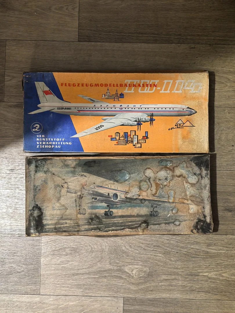 Сборная модель Ту-104, Ту-114 Veb Plasticart ГДР - изображение 1
